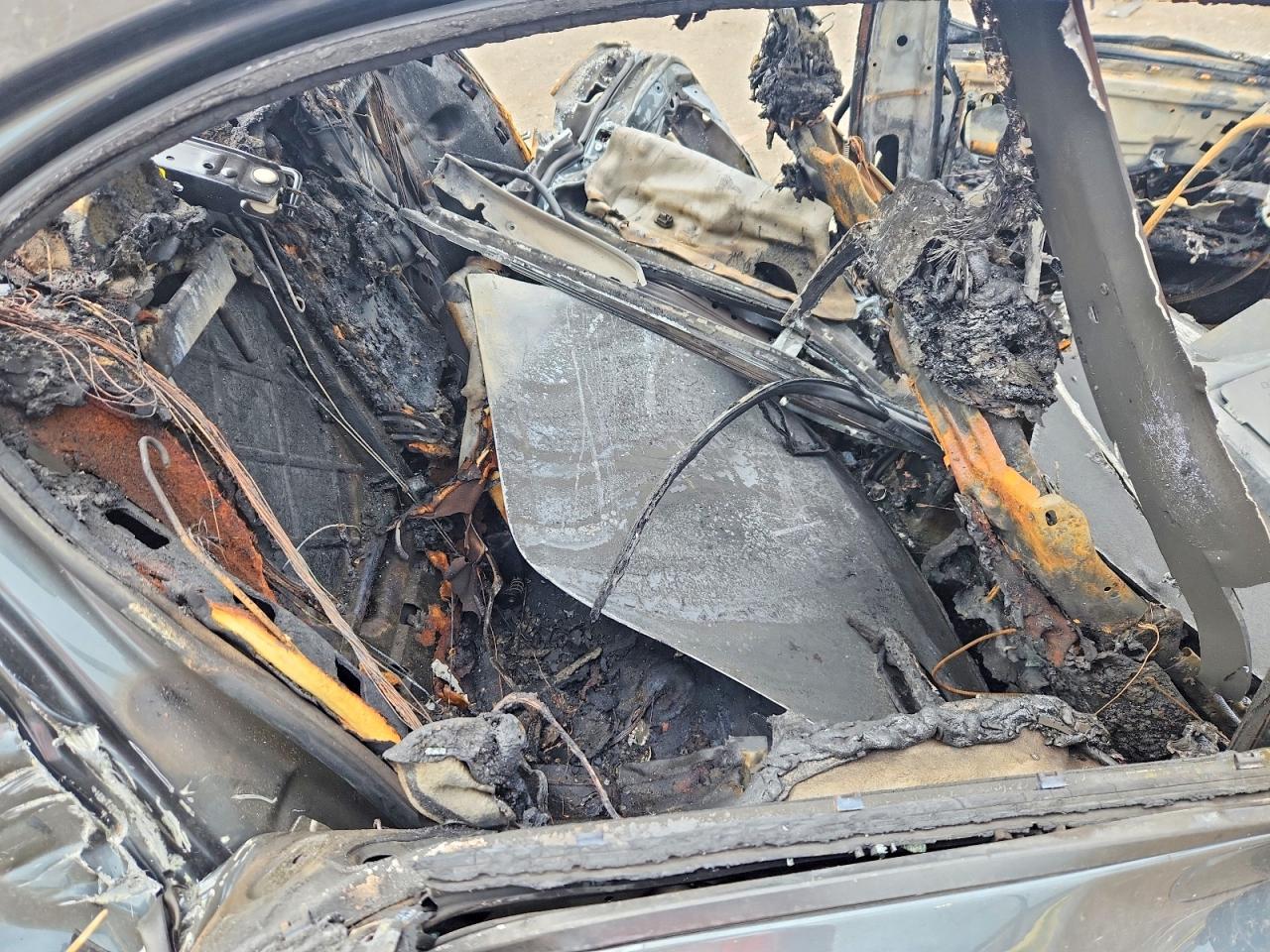 2008 Bmw 535 I Burn vin: WBANW13538CZ77397