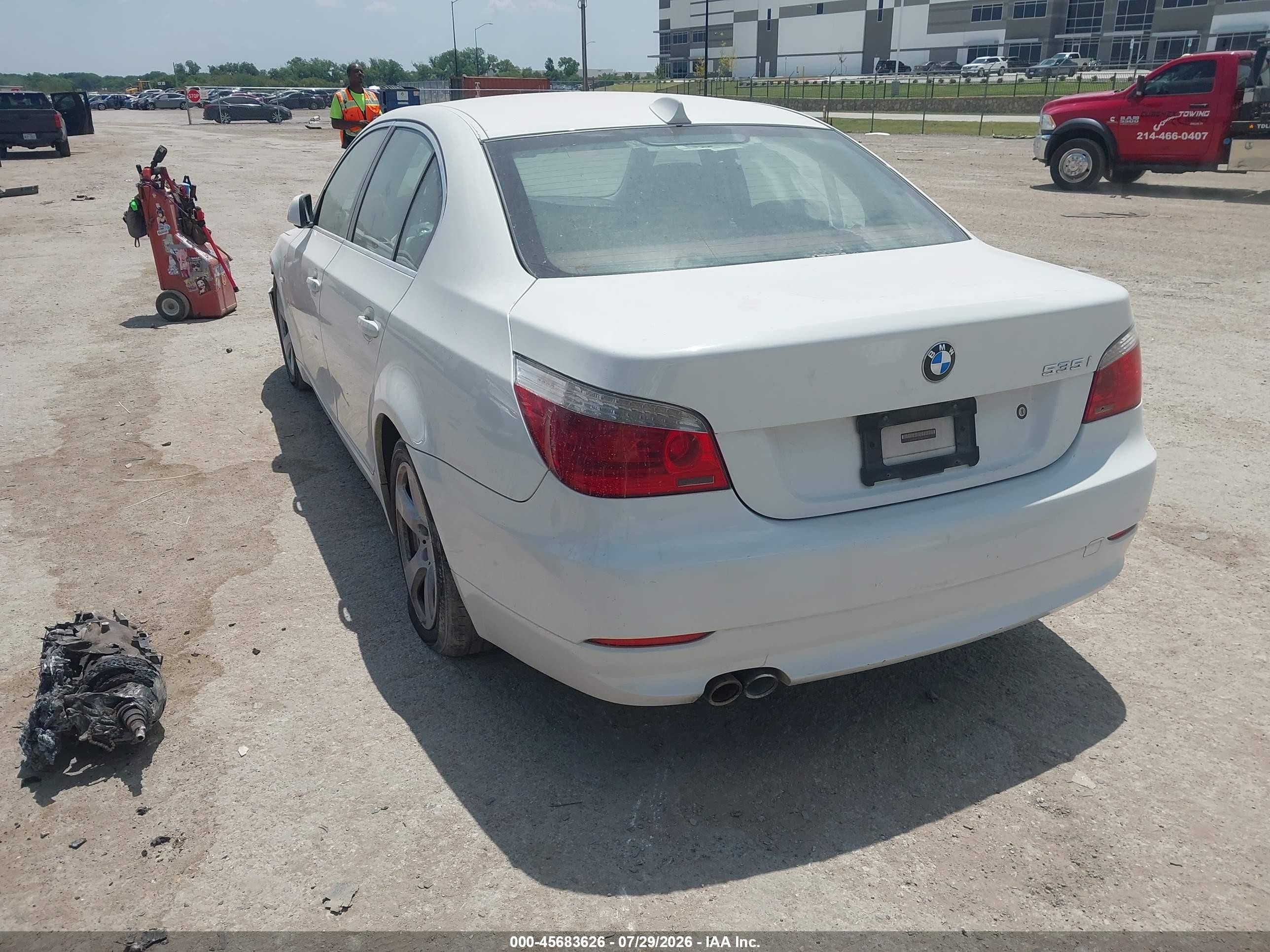 2008 Bmw 535i   White vin: WBANW13538CZ77741