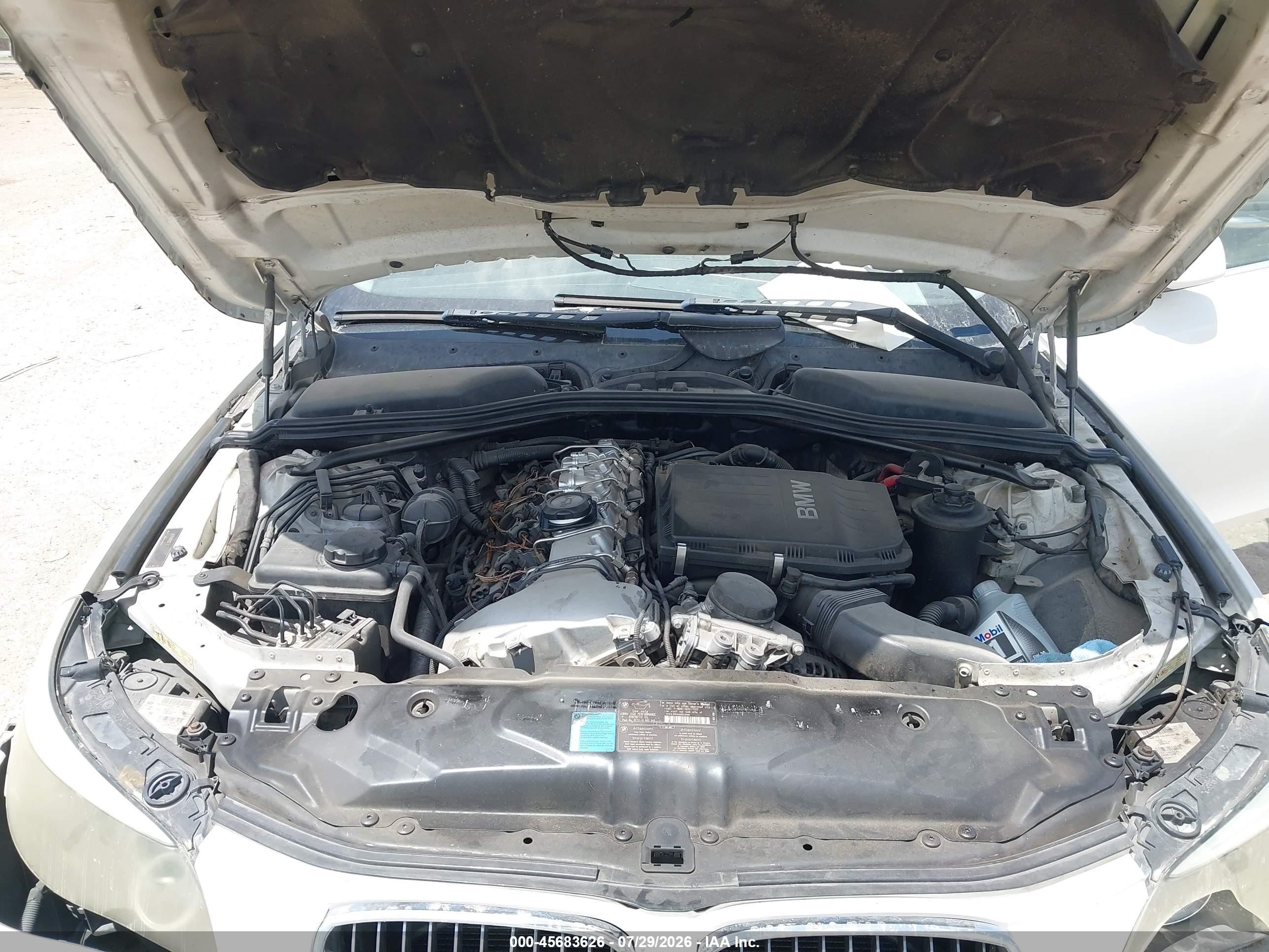 2008 Bmw 535i   White vin: WBANW13538CZ77741