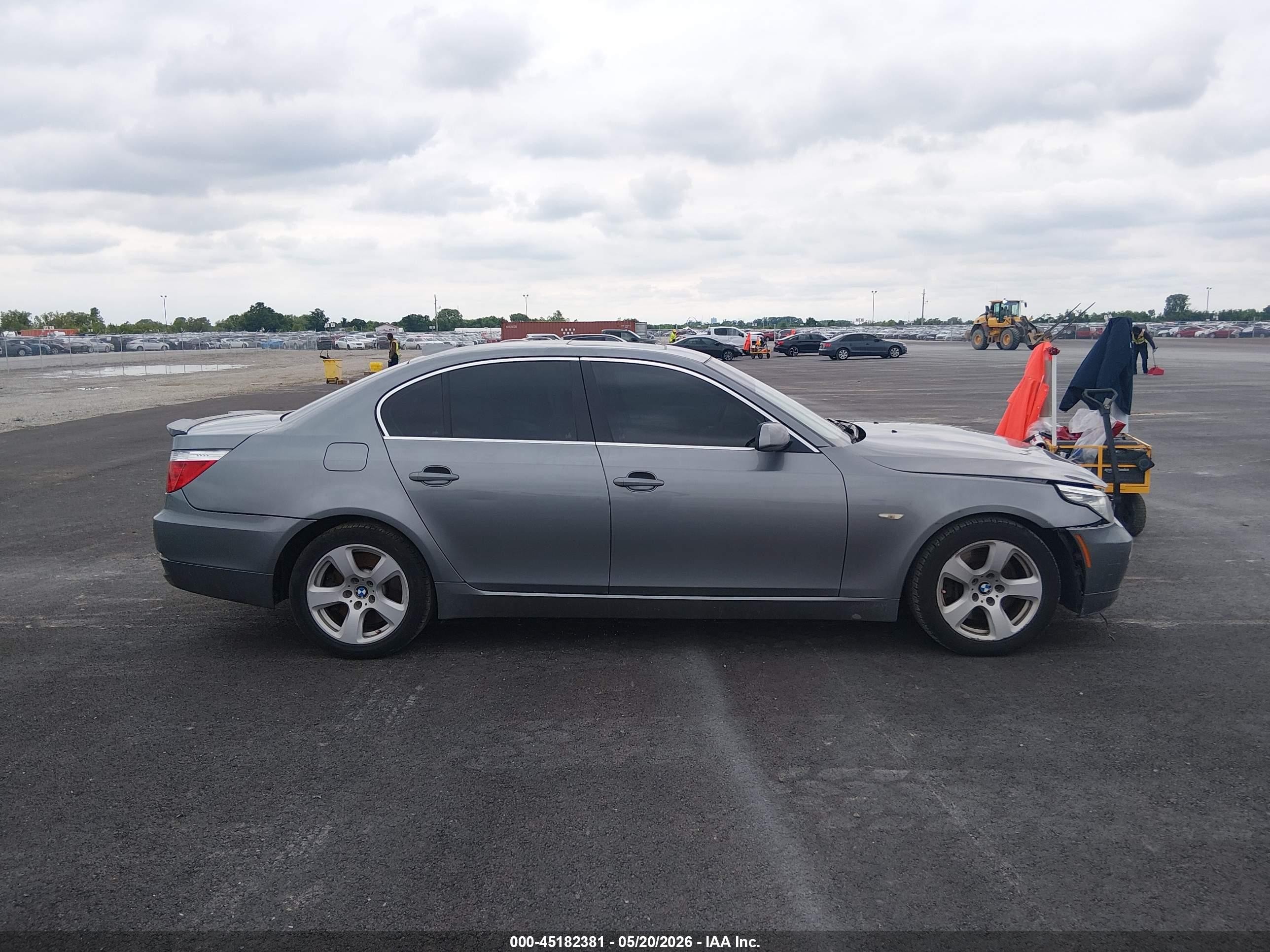 2008 Bmw 535i   Silver vin: WBANW13538CZ82387