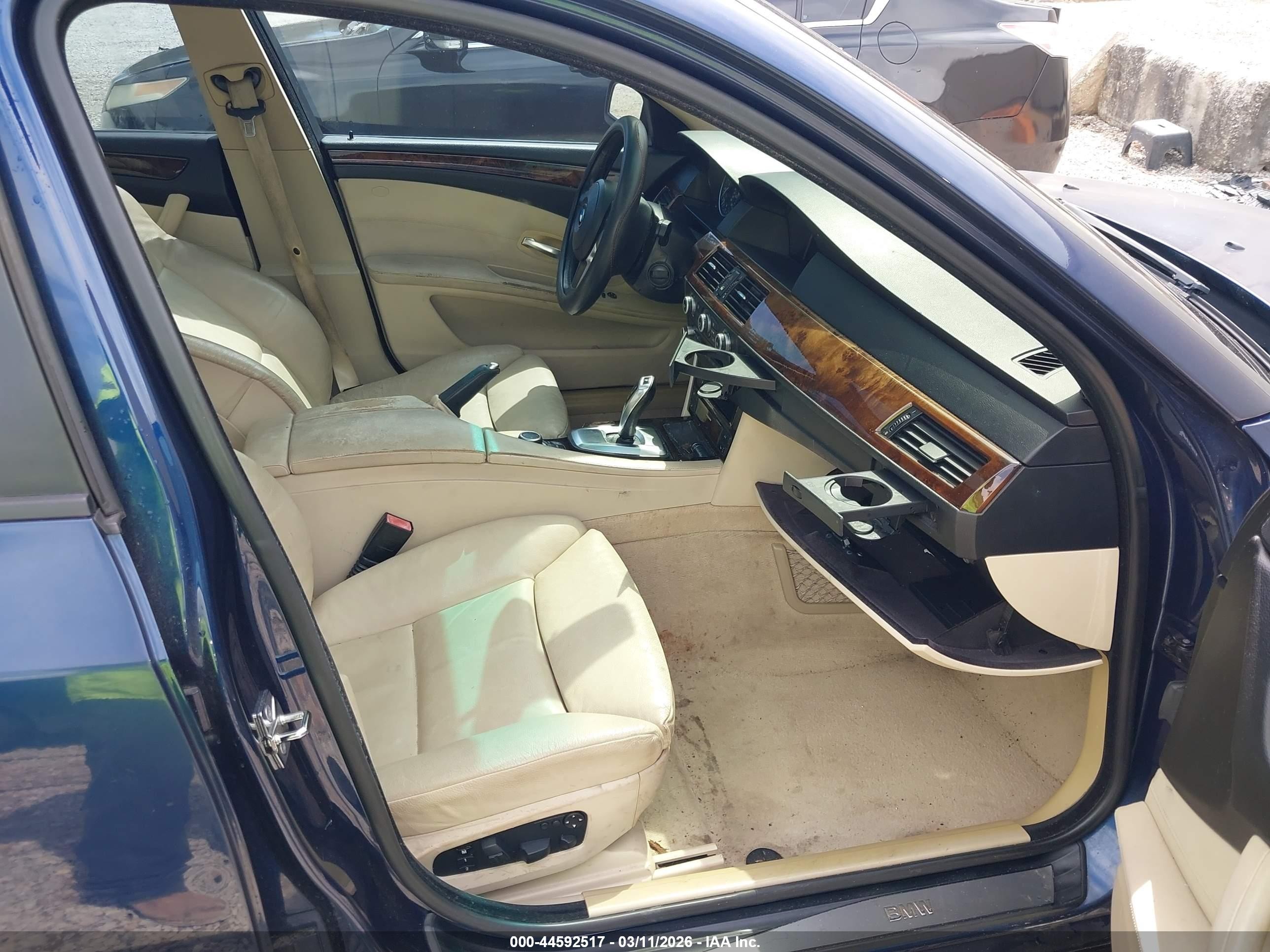 2009 Bmw 535i   Blue vin: WBANW13579C163514
