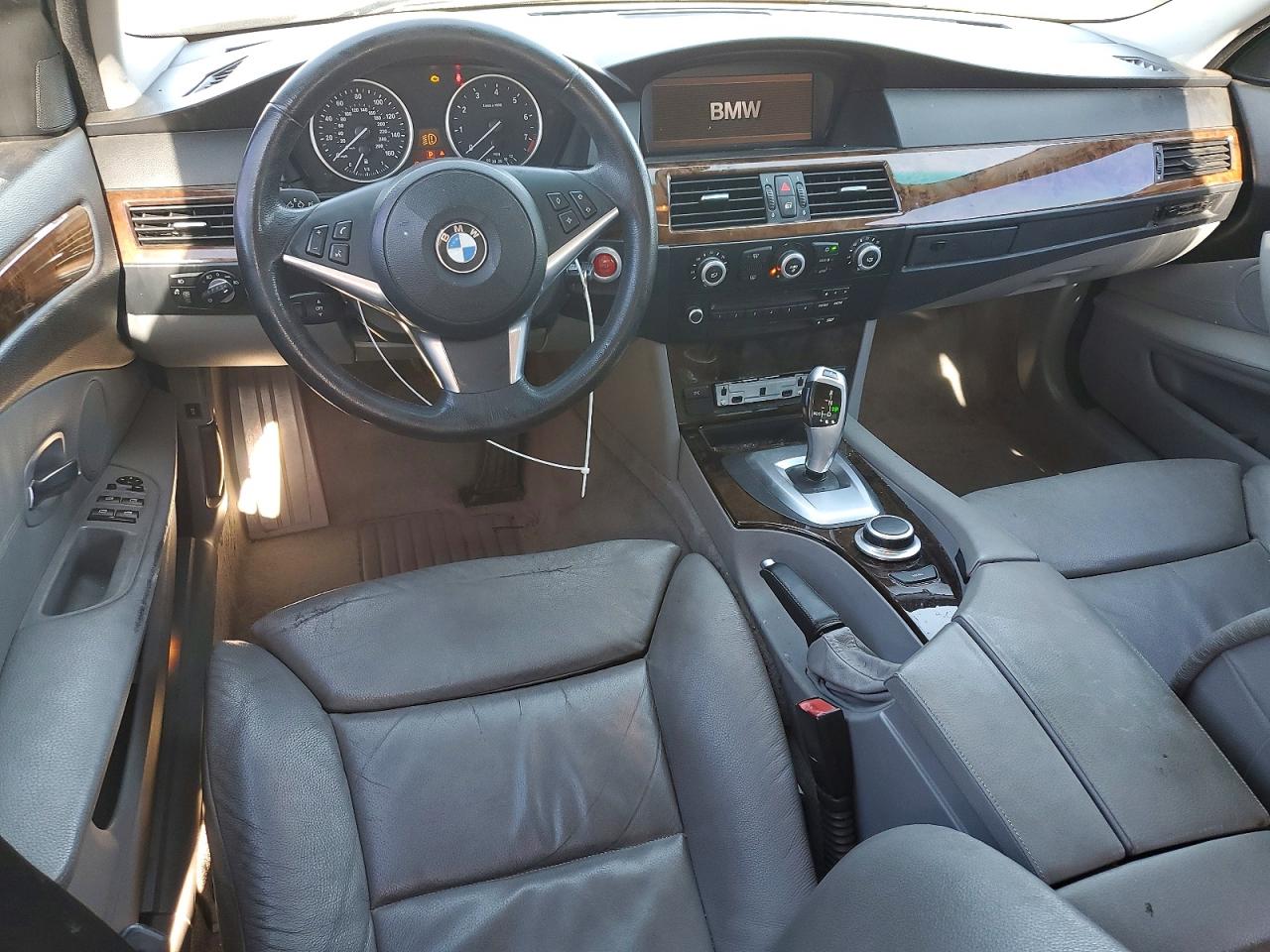 2008 Bmw Unk Gray vin: WBANW13588CZ79503
