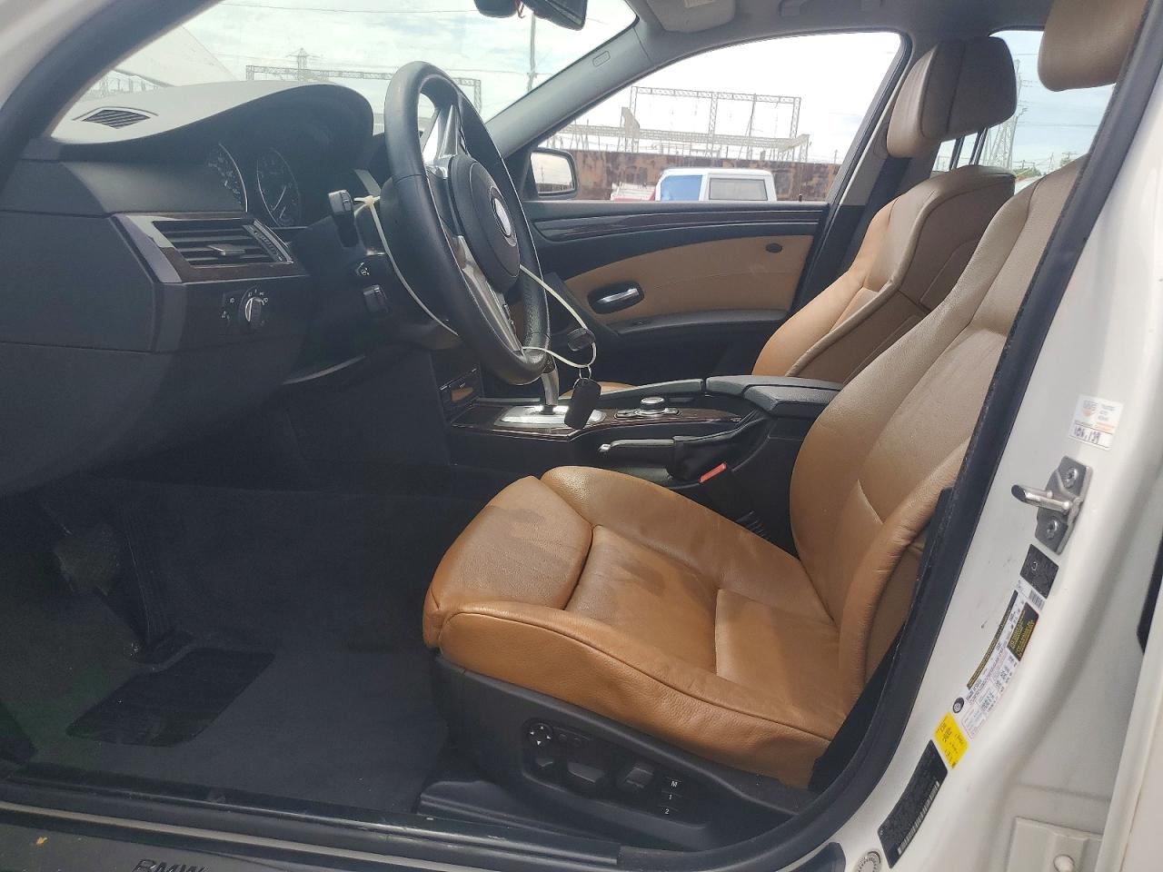 2010 Bmw 535 I White vin: WBANW1C50AC164864