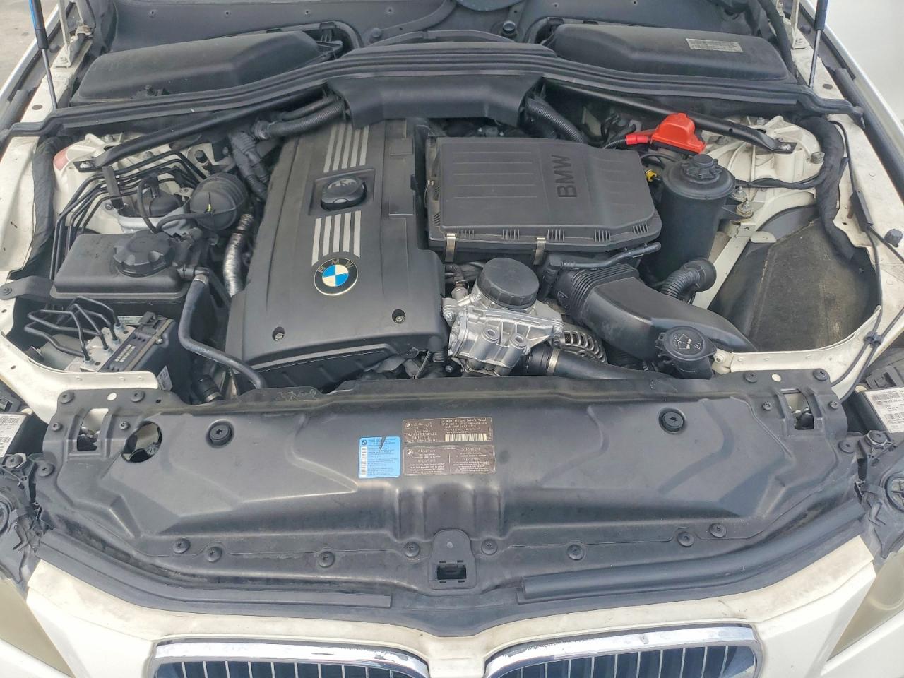 2010 Bmw 535 I White vin: WBANW1C50AC164864