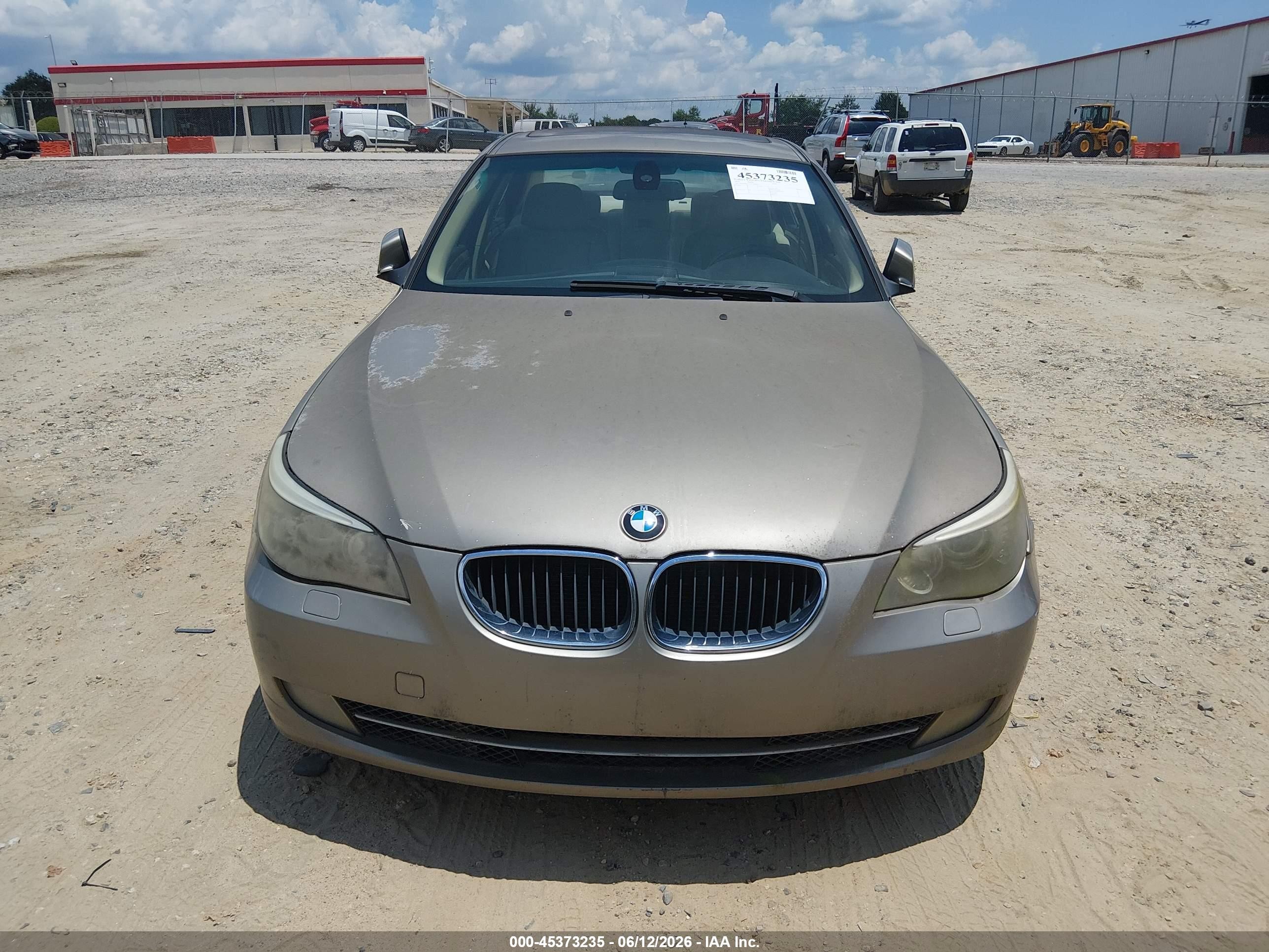 2010 Bmw 535i   Золотой vin: WBANW1C52AC167894