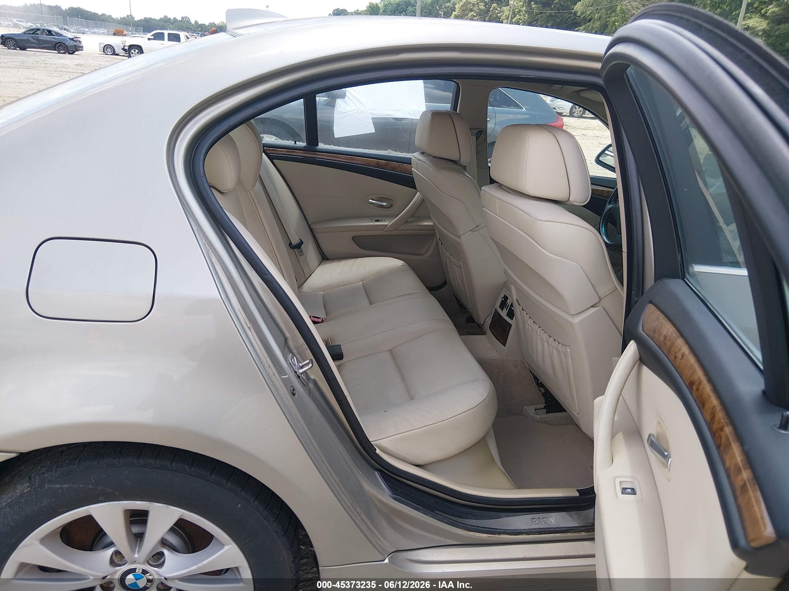 2010 Bmw 535i   Золотой vin: WBANW1C52AC167894