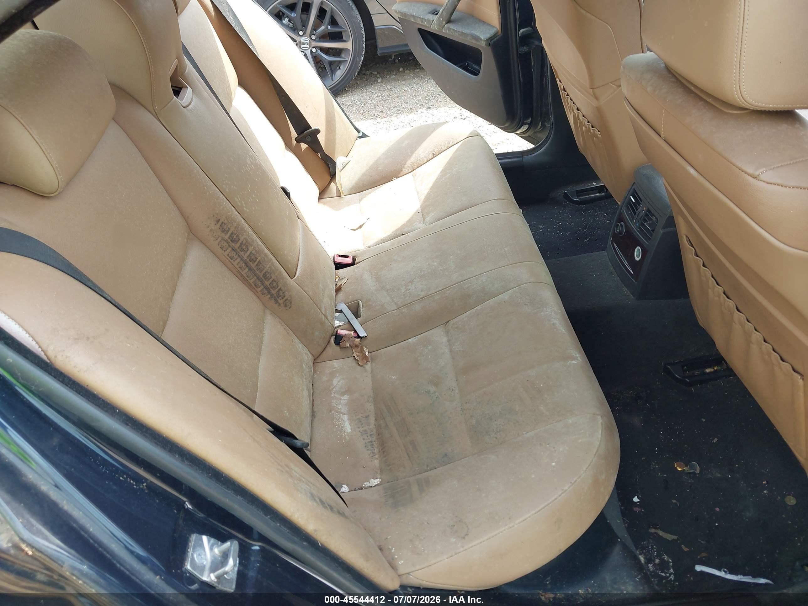2010 Bmw 535i   Navy vin: WBANW1C57AC165039