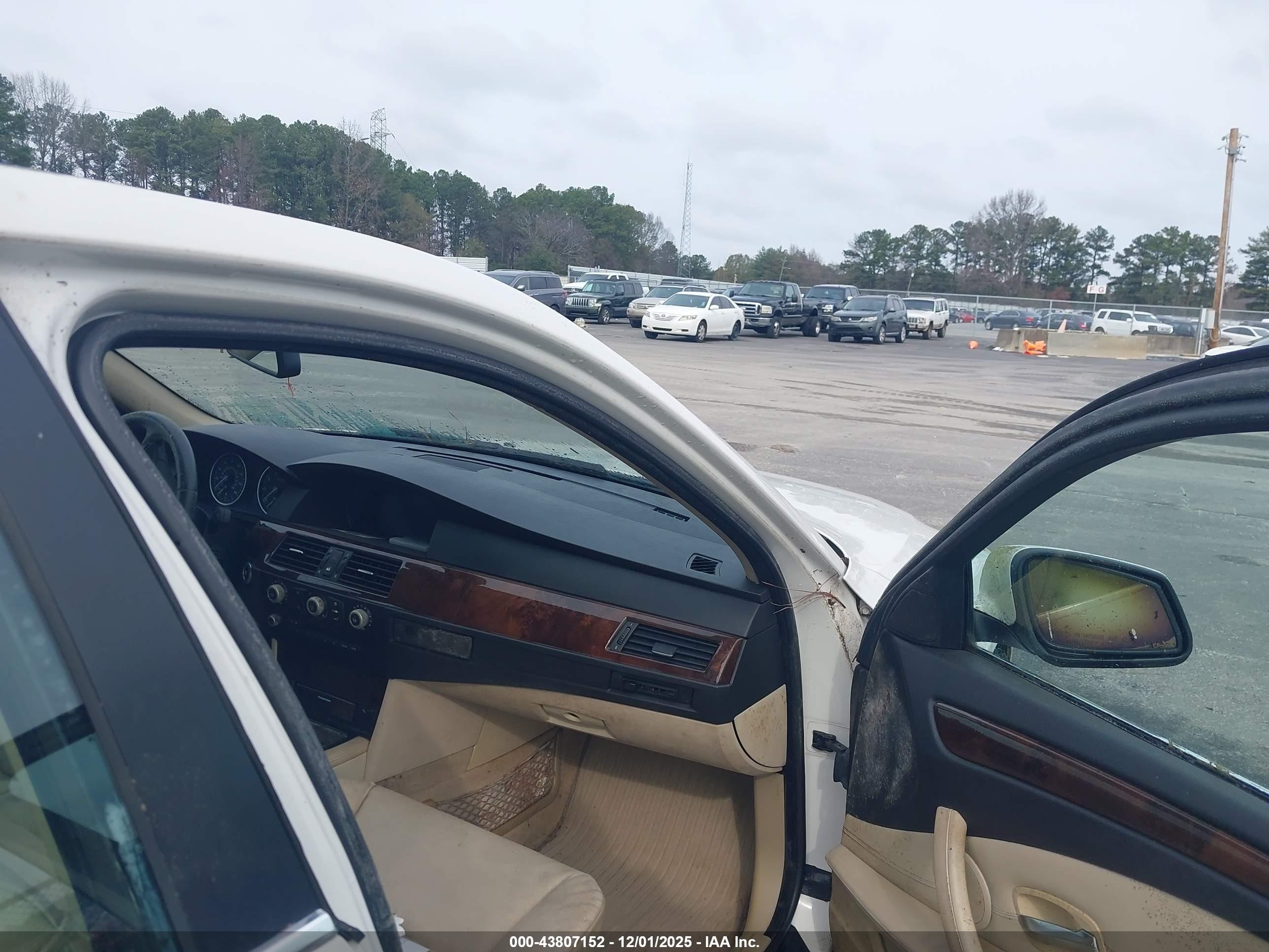 2010 Bmw 535i   White vin: WBANW1C59AC167567