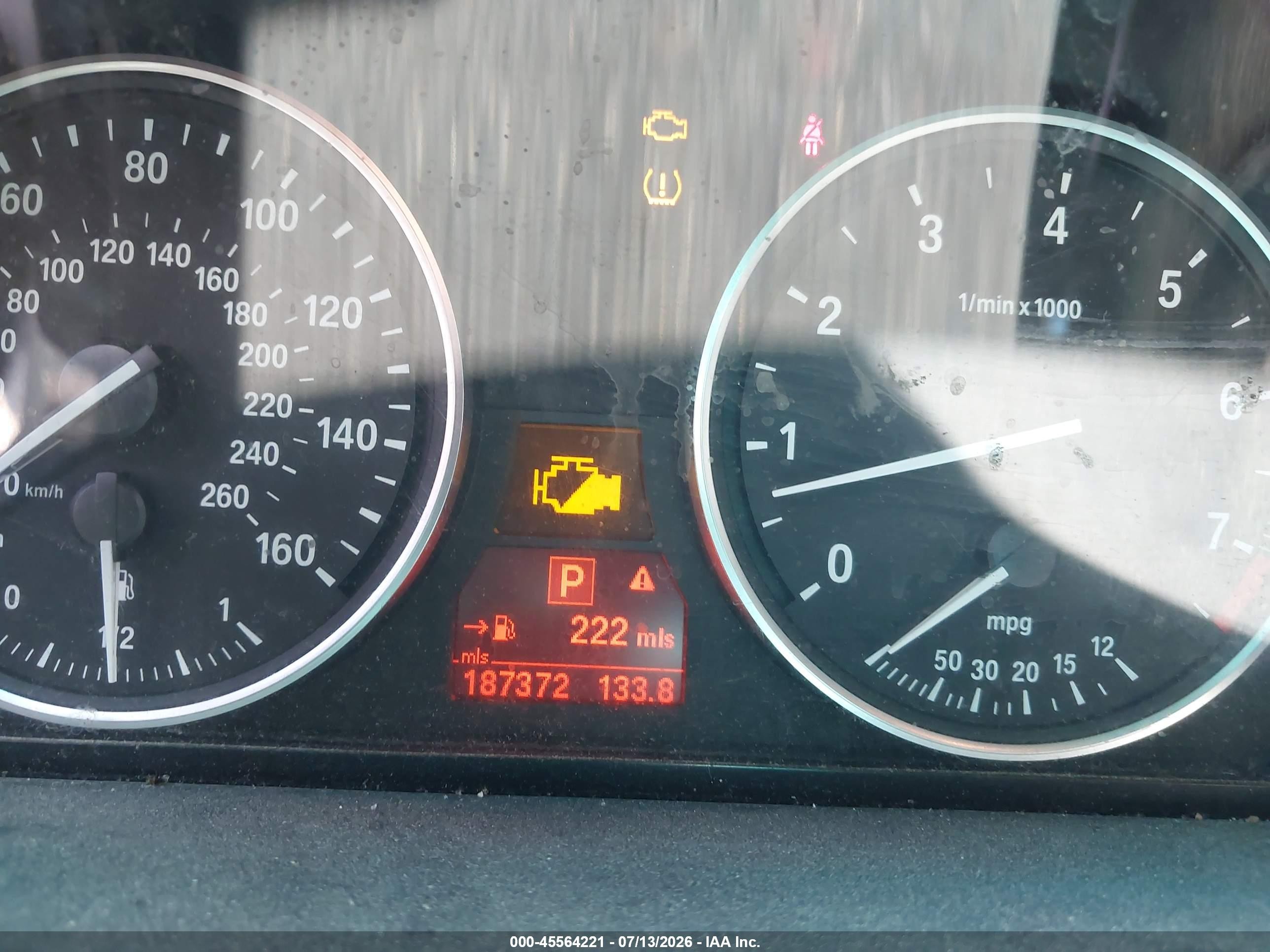2010 Bmw 535i   Белый vin: WBANW1C5XAC167139
