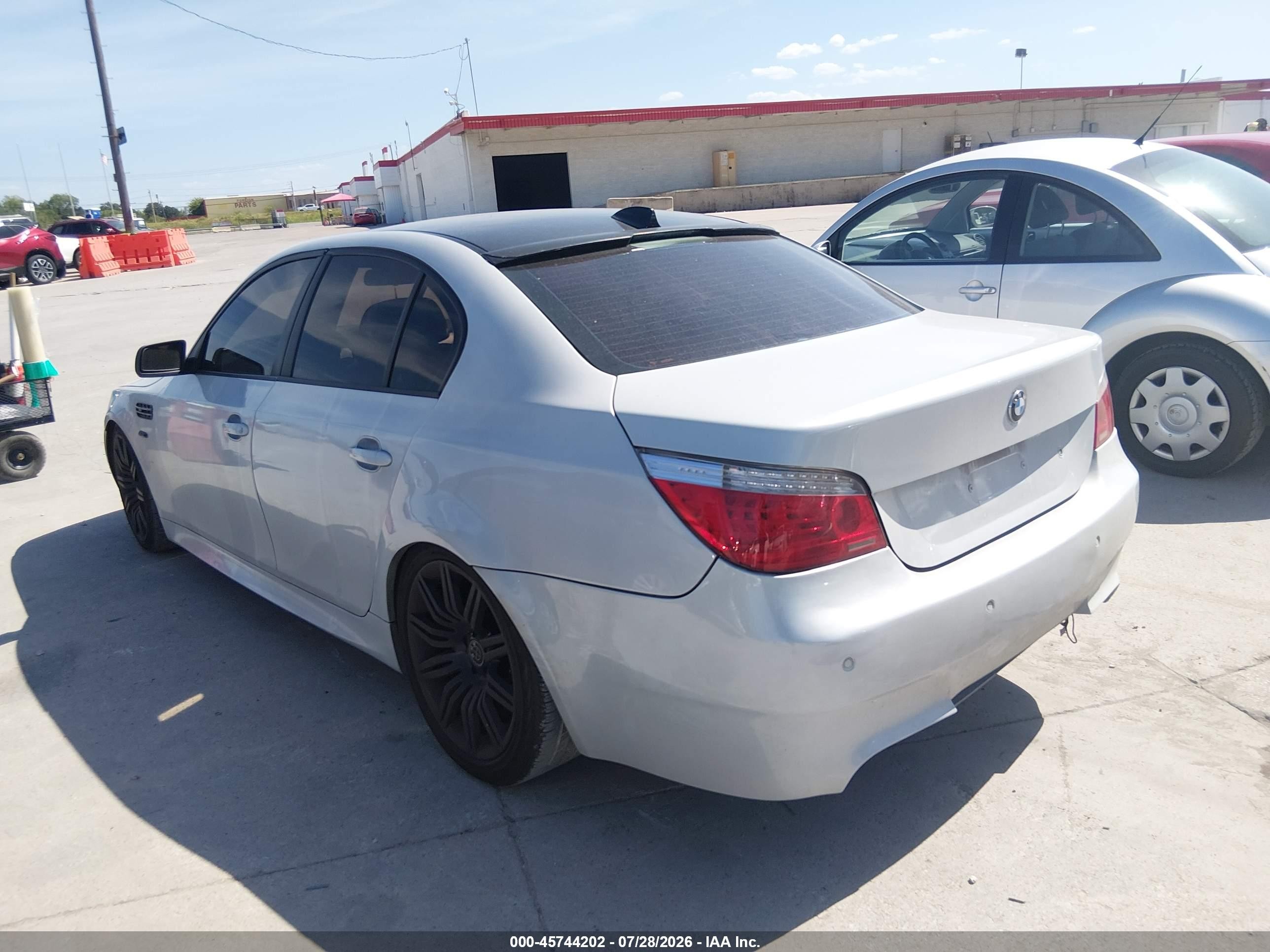 2008 Bmw 550i   Серый vin: WBANW53508CT53967