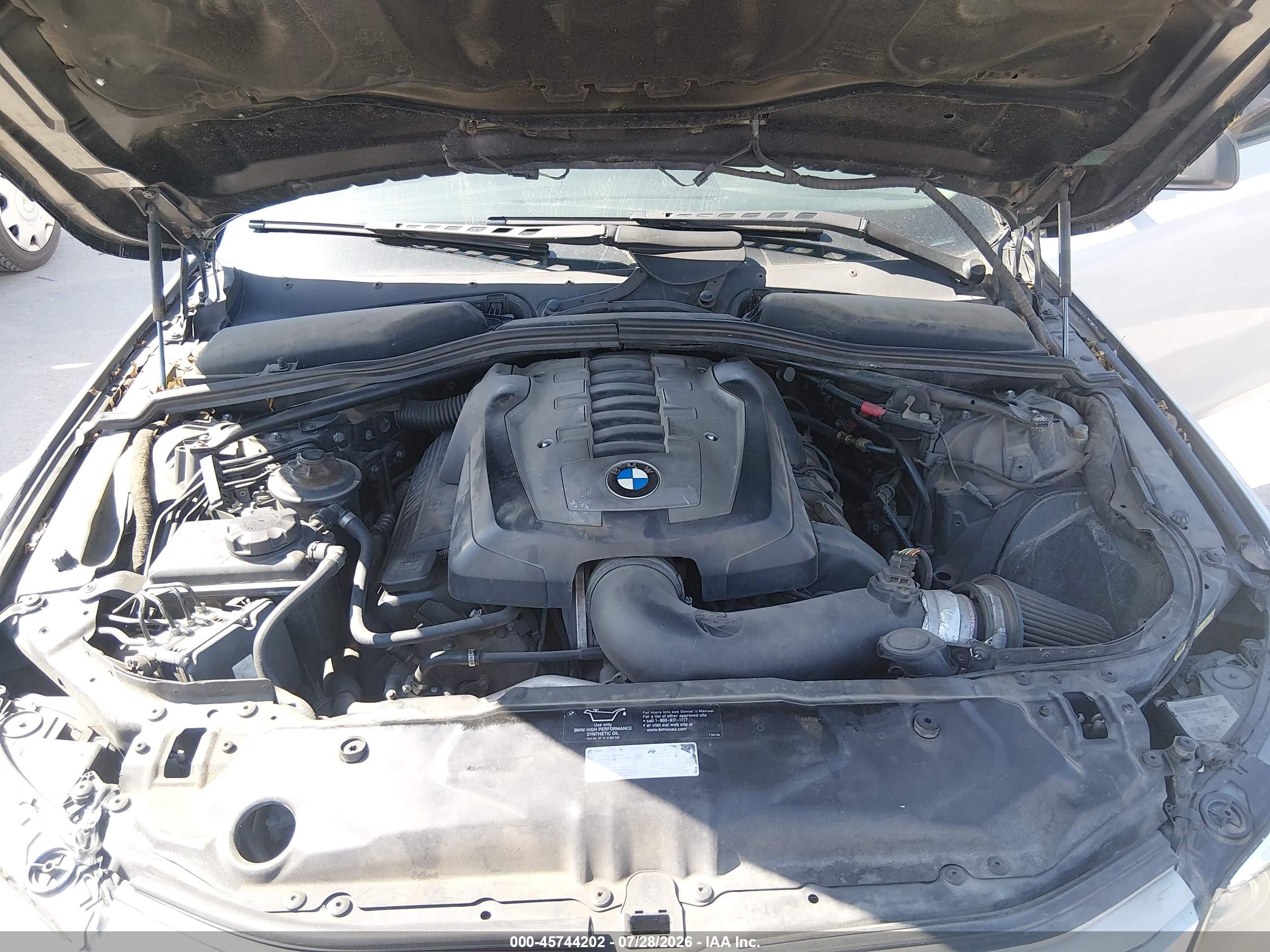 2008 Bmw 550i   Серый vin: WBANW53508CT53967