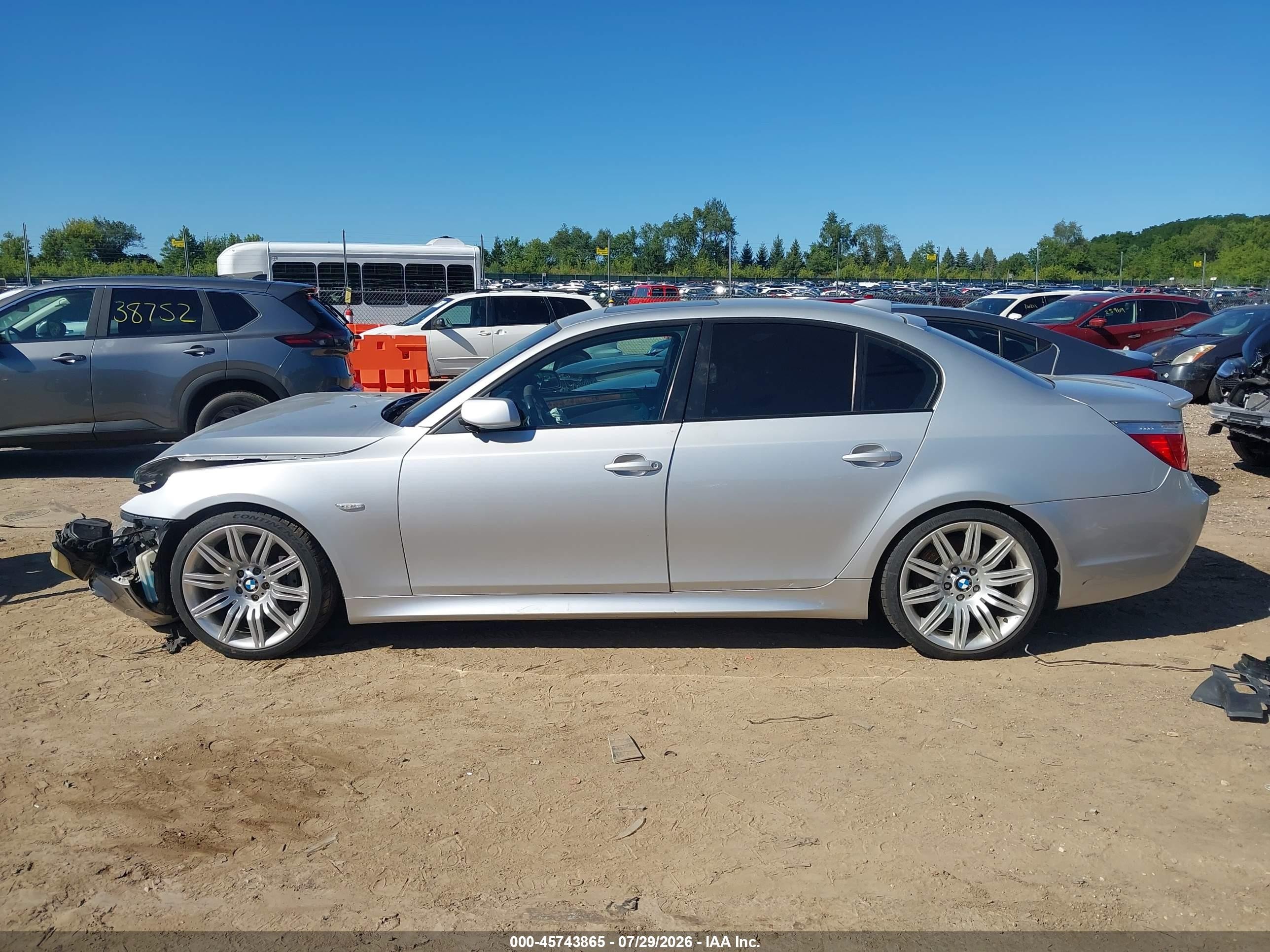 2009 Bmw 550i   Gray vin: WBANW53509CT55946