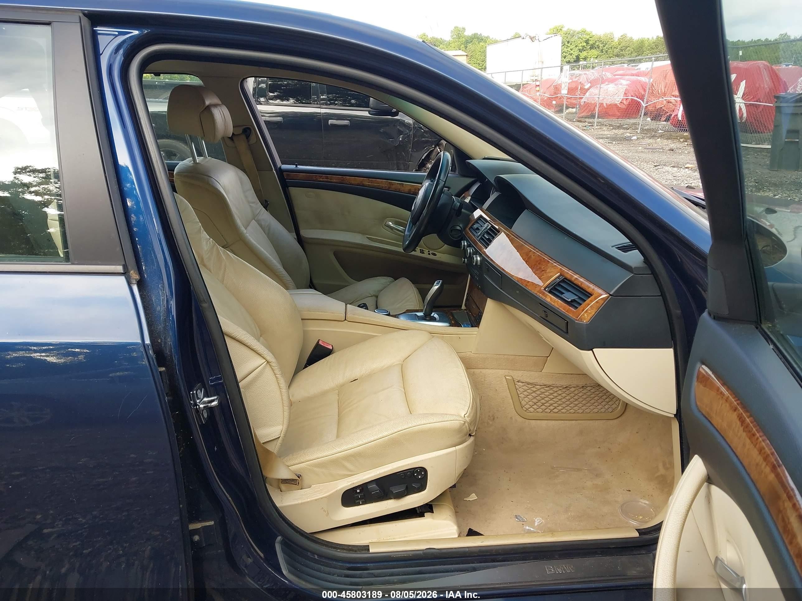 2008 Bmw 550i   Blue vin: WBANW53518CT49801