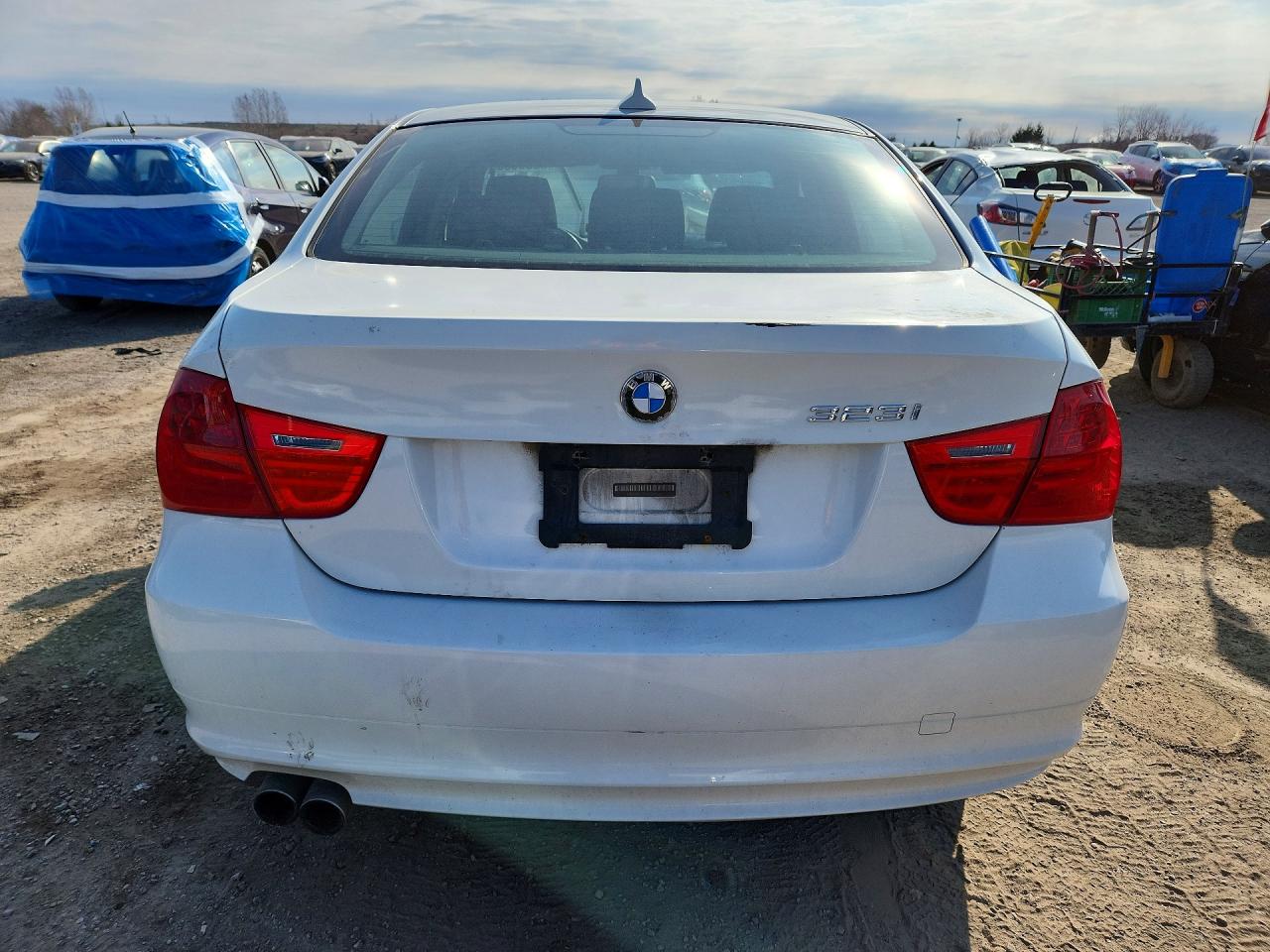 2010 Bmw 323 I White vin: WBAPG7C52AA641606