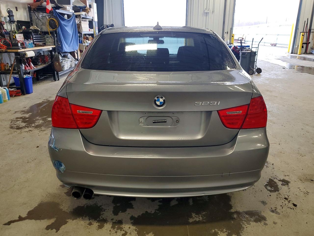 2011 Bmw 323 I Silver vin: WBAPG7C53BA795470