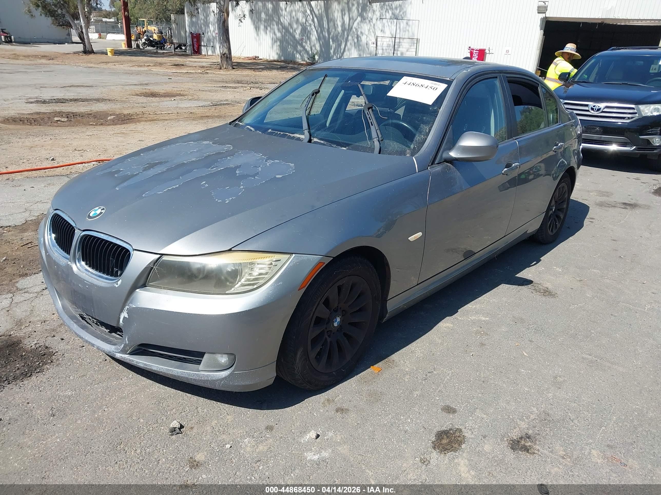 2009 Bmw 328i   Silver vin: WBAPH53589A438409
