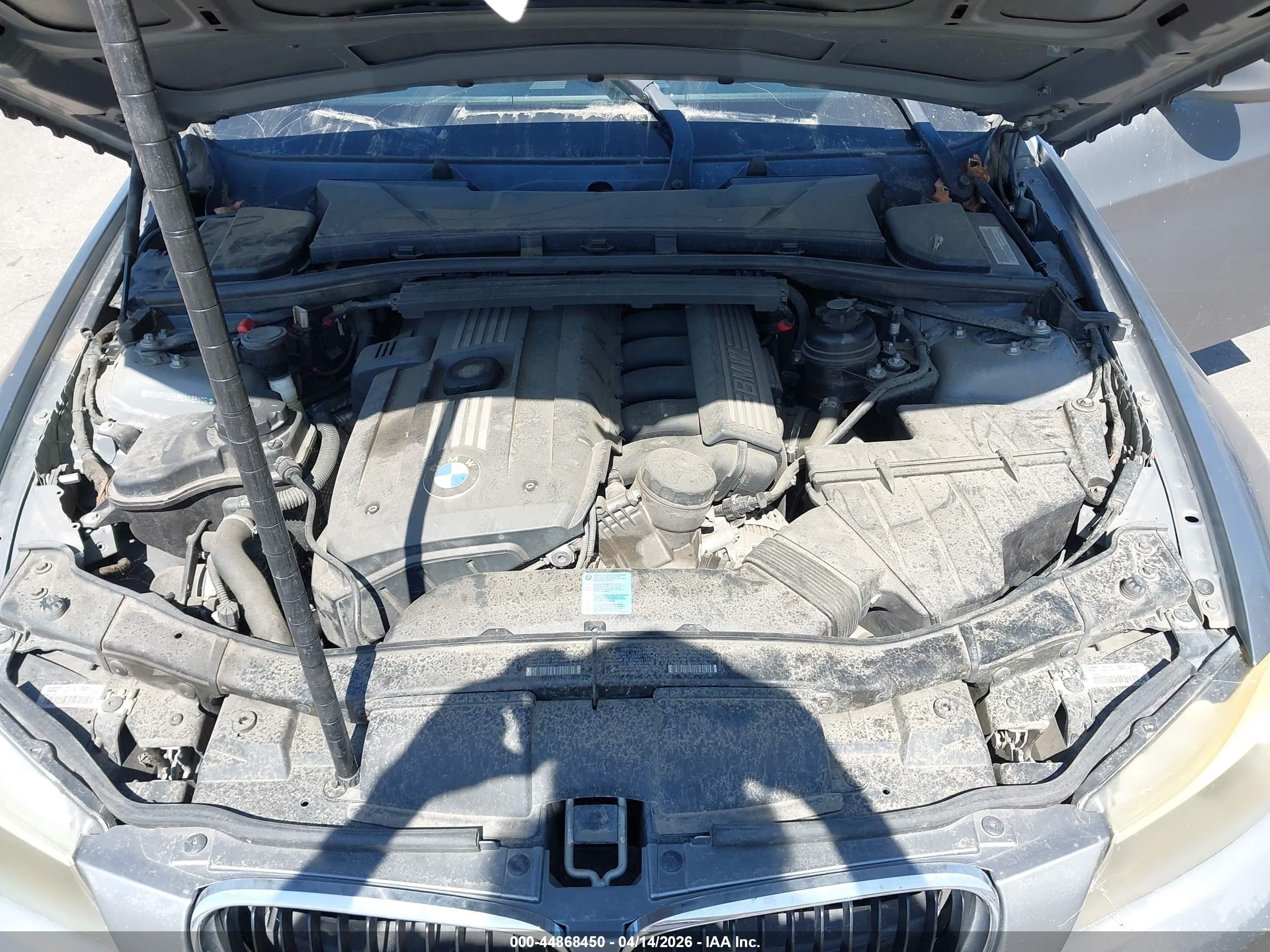 2009 Bmw 328i   Silver vin: WBAPH53589A438409
