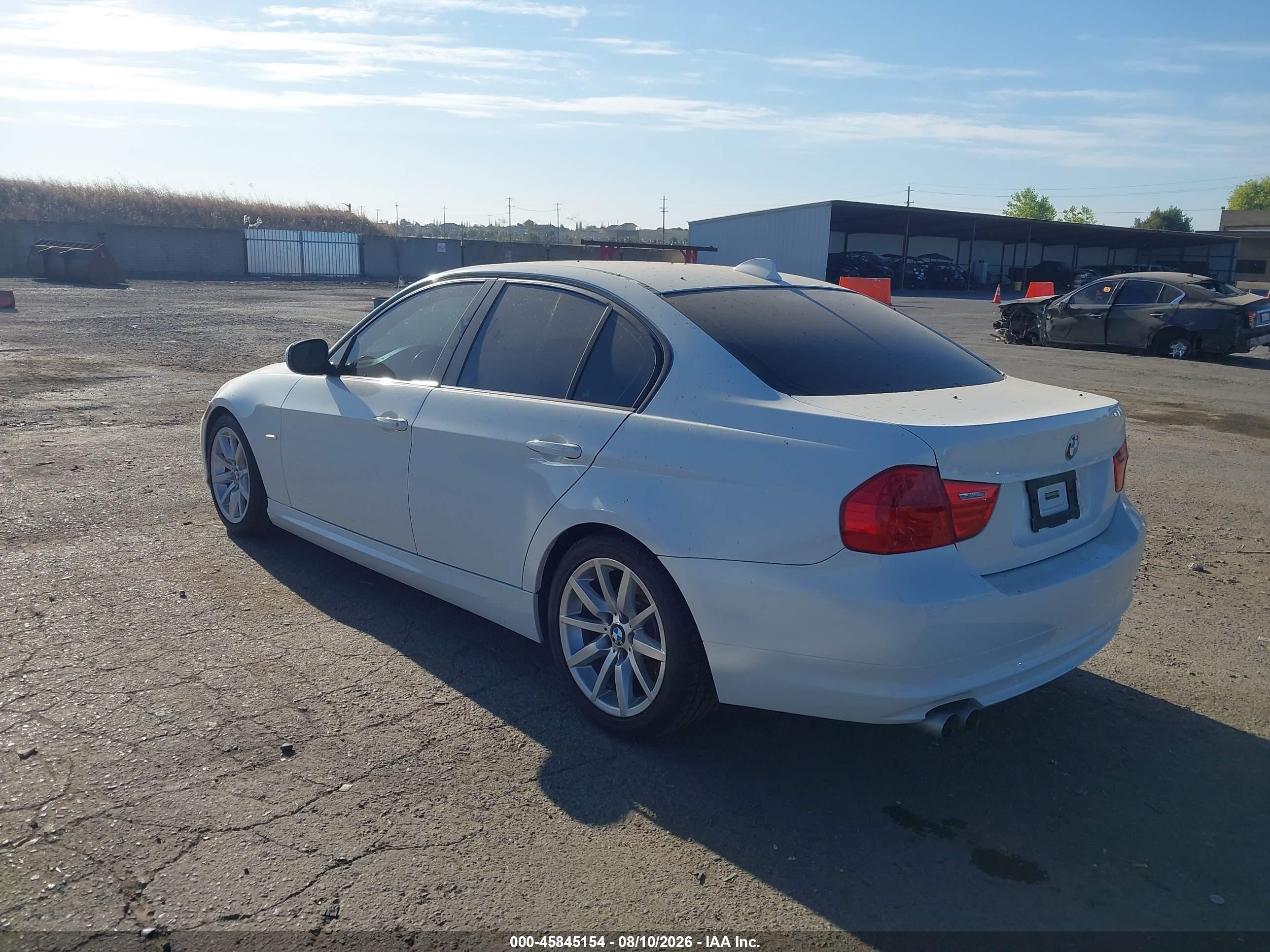 2009 Bmw 328i   Белый vin: WBAPH57529NL77206