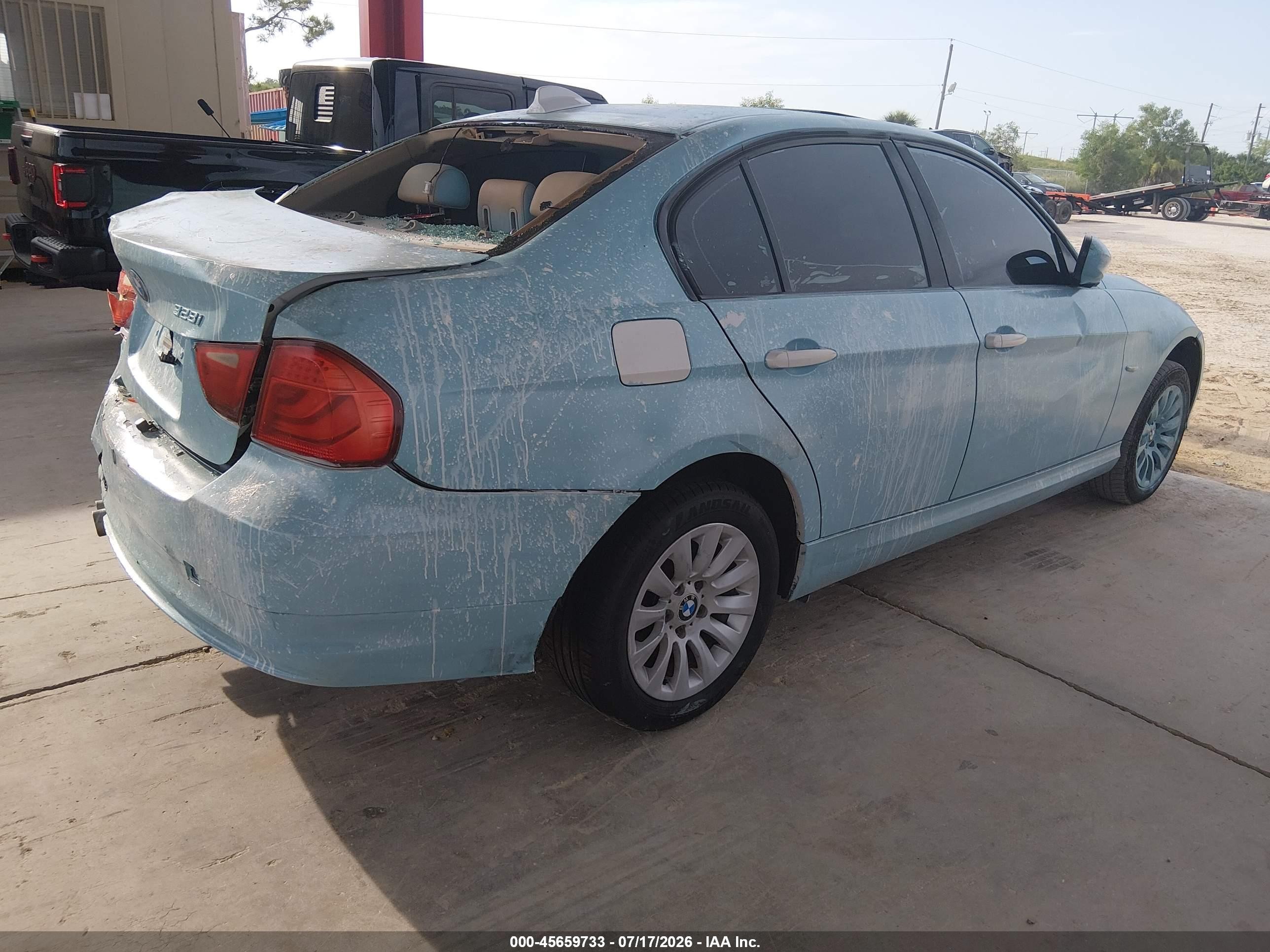 2009 Bmw 328i   Light Blue vin: WBAPH57559NL76549