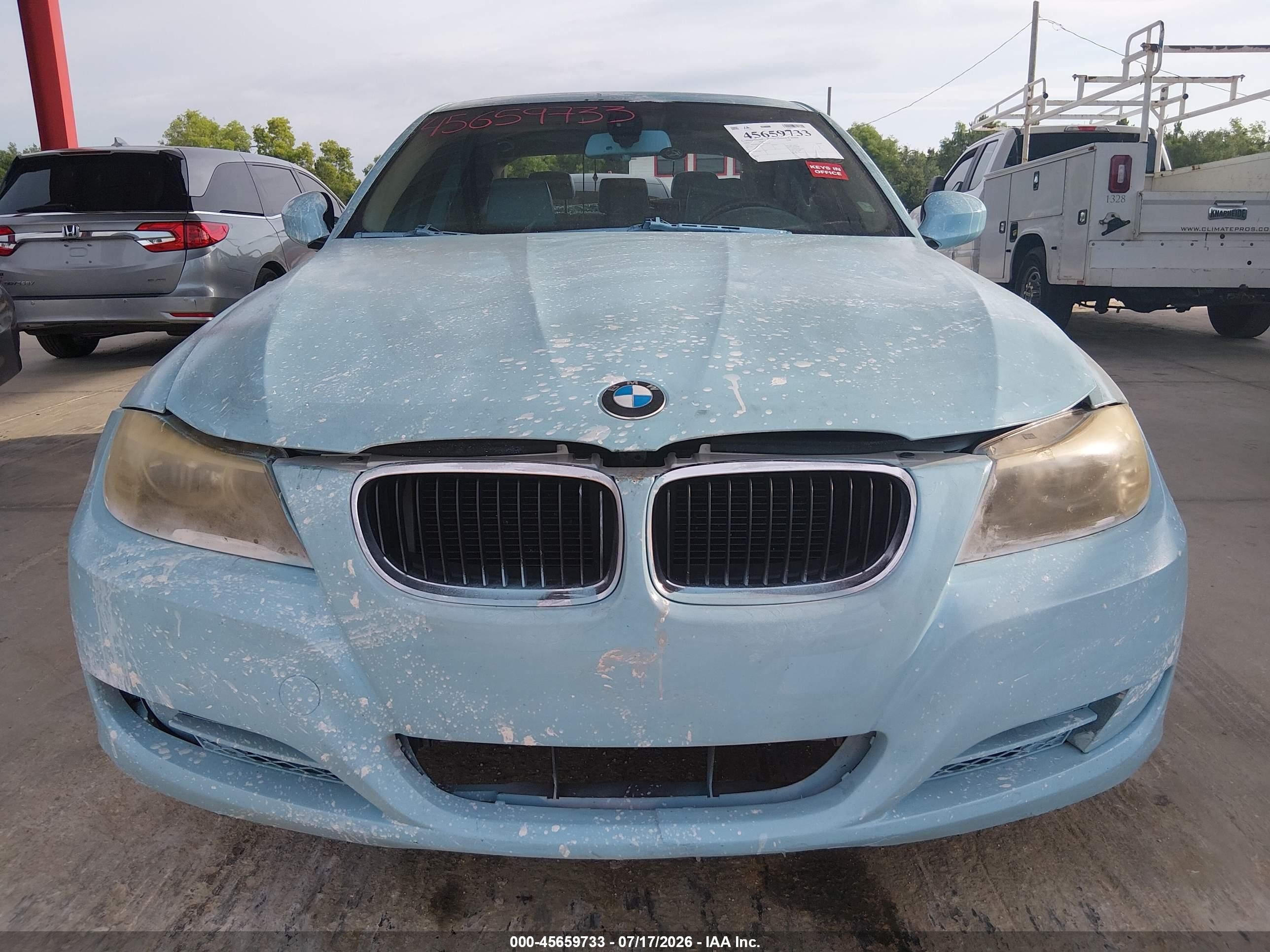 2009 Bmw 328i   Light Blue vin: WBAPH57559NL76549