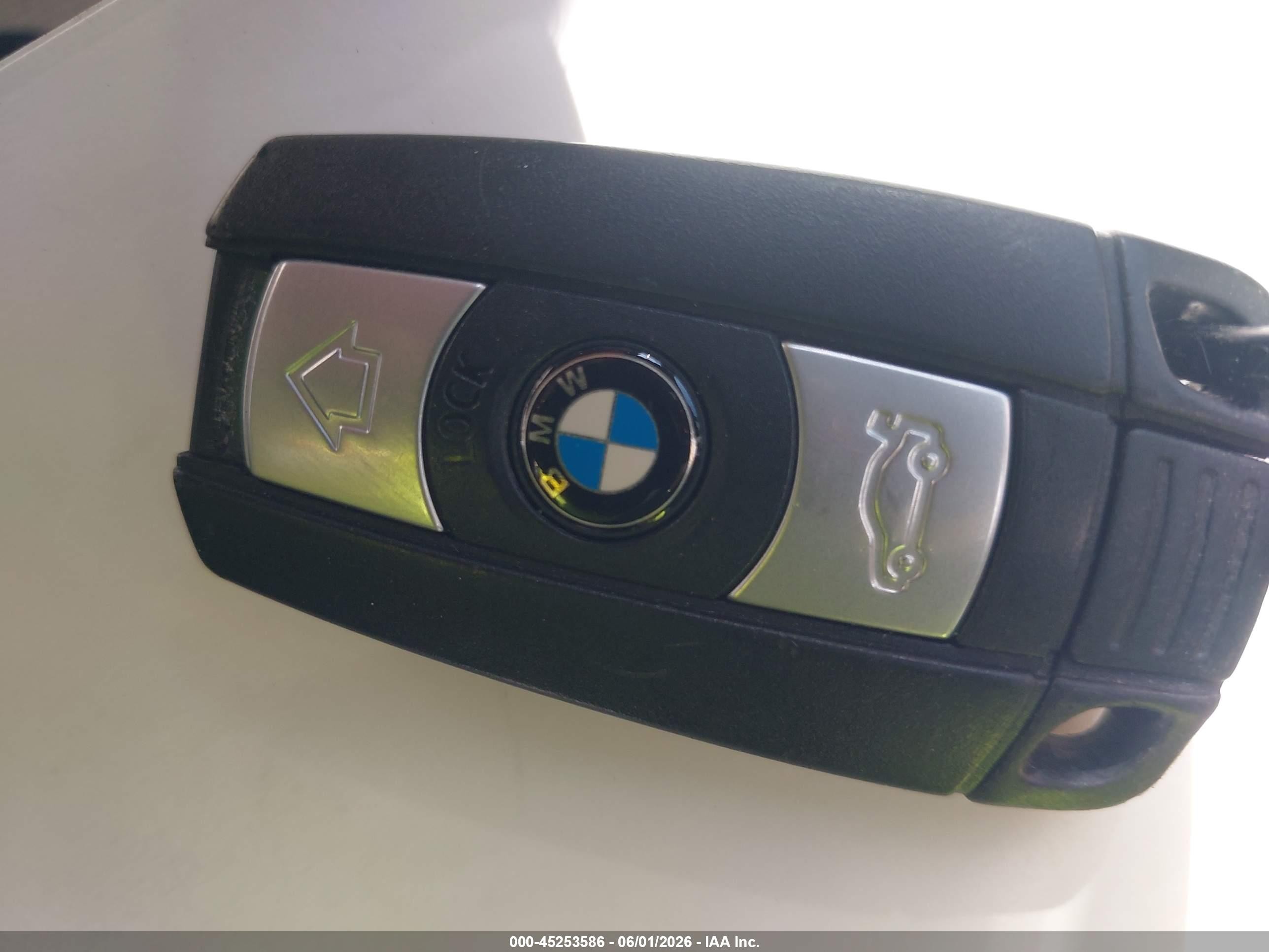 2009 Bmw 328i   White vin: WBAPH57579NM34080