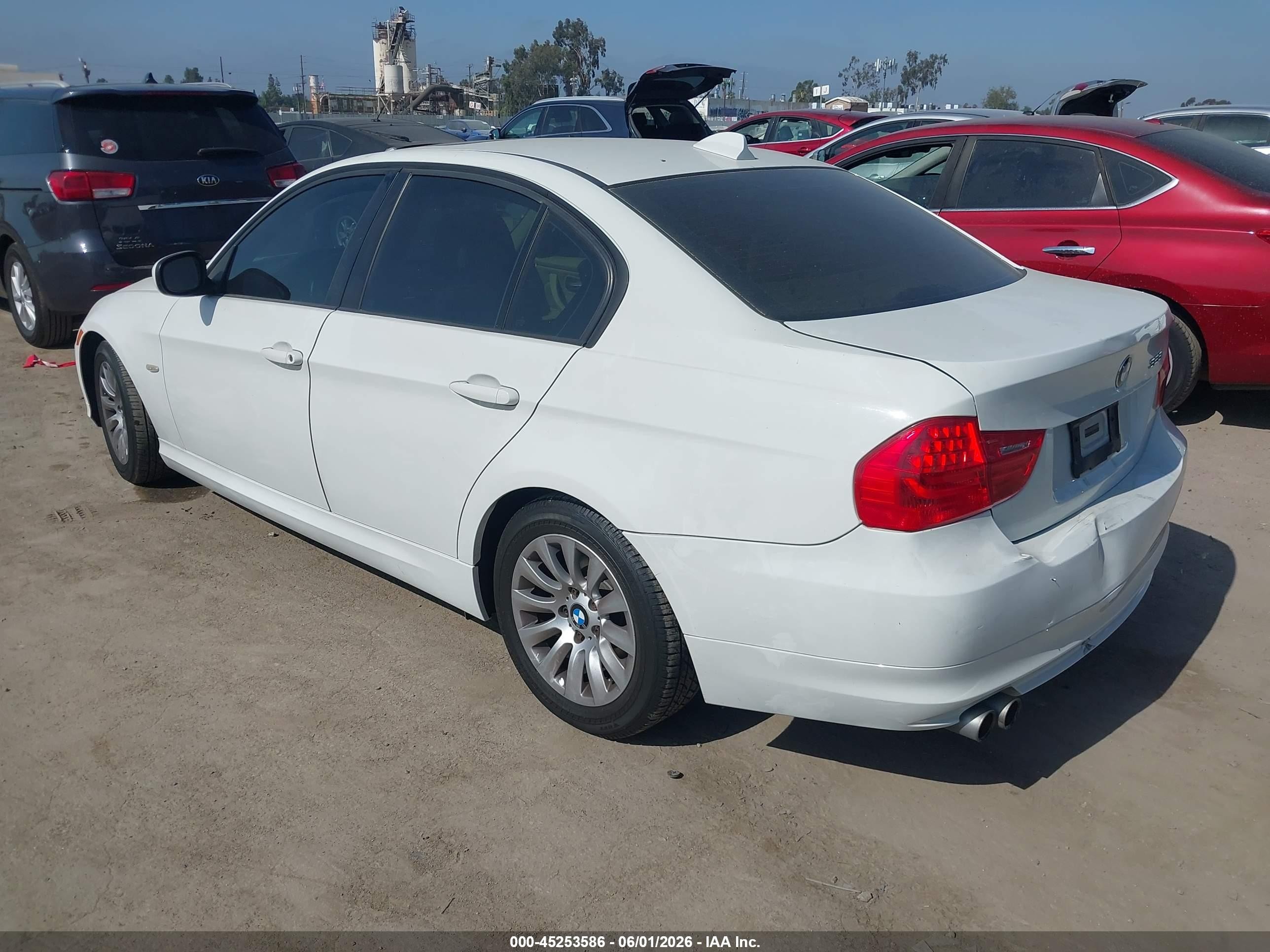 2009 Bmw 328i   White vin: WBAPH57579NM34080