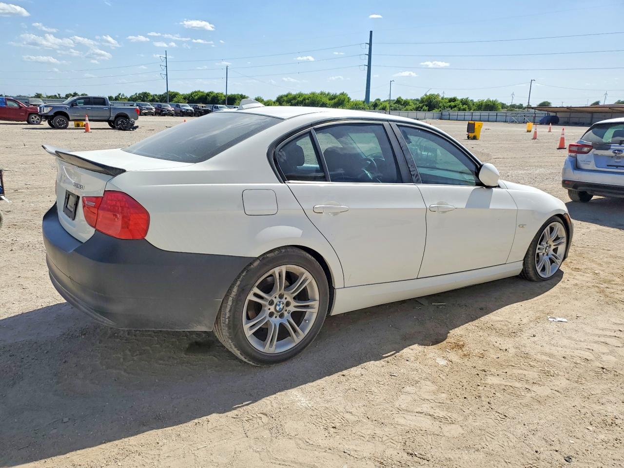 2009 Bmw 328 I Sulev Белый vin: WBAPH57599NL77705