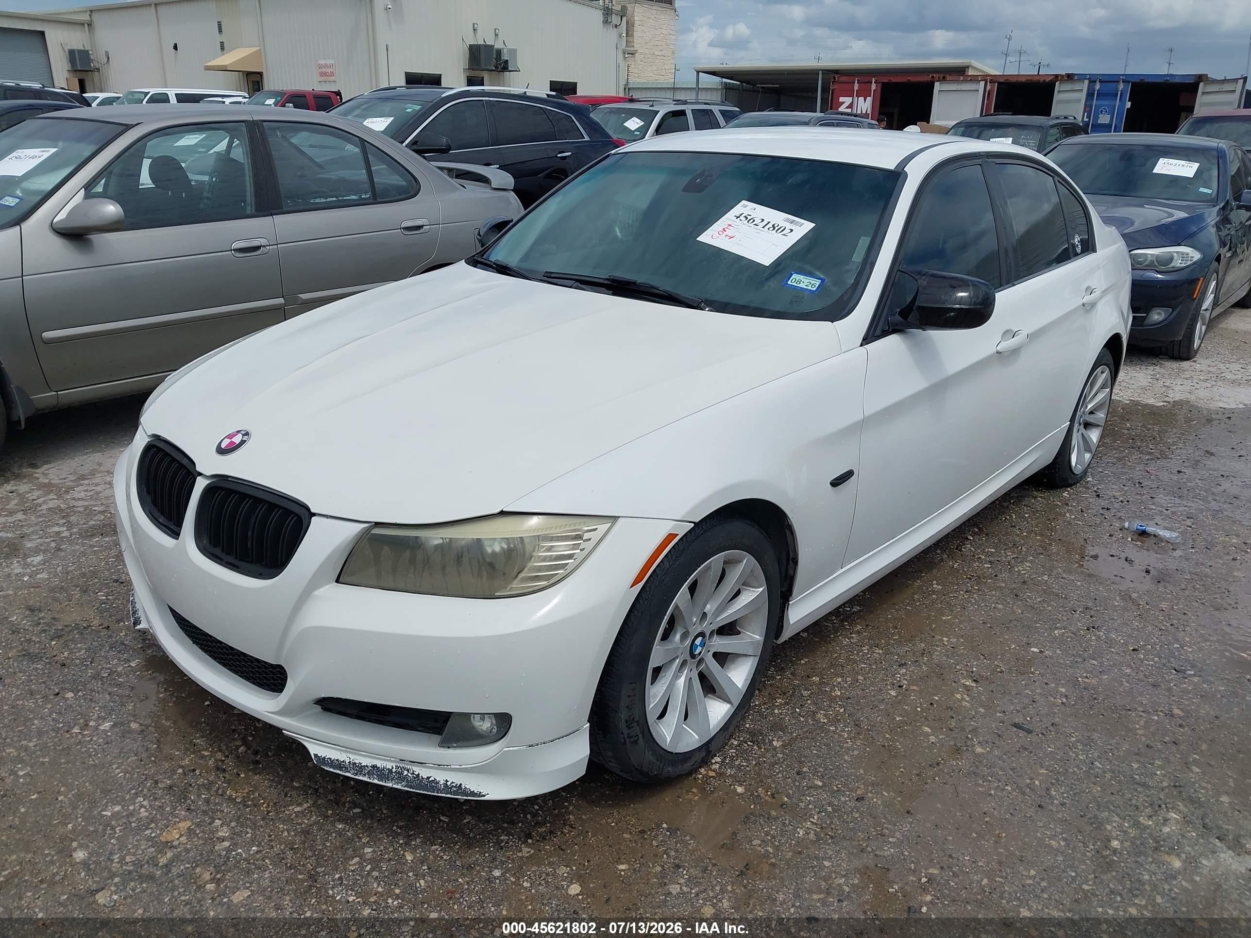 2011 Bmw 328i   White vin: WBAPH5C50BA440676