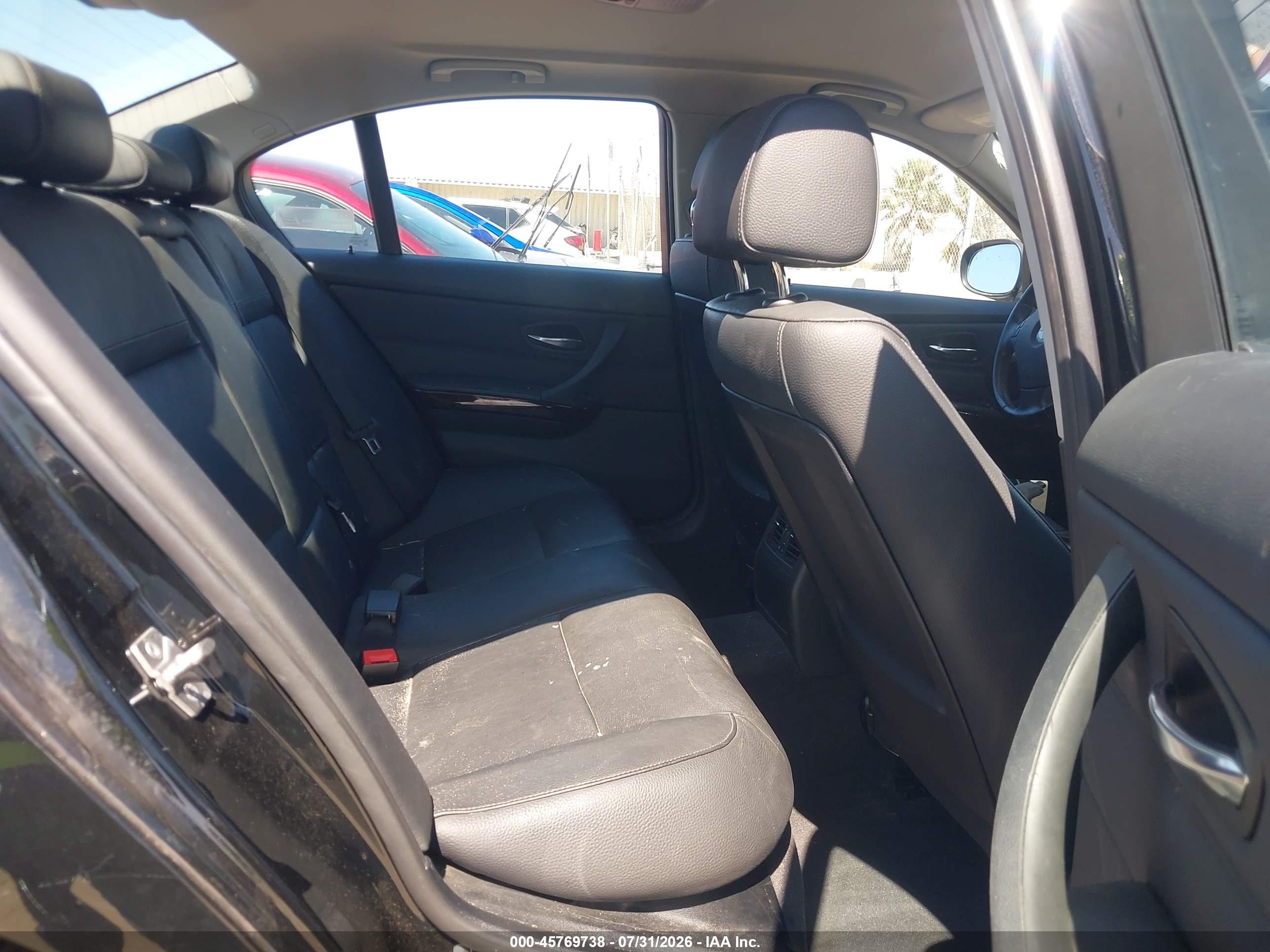 2011 Bmw 328i   Black vin: WBAPH5C50BA443707
