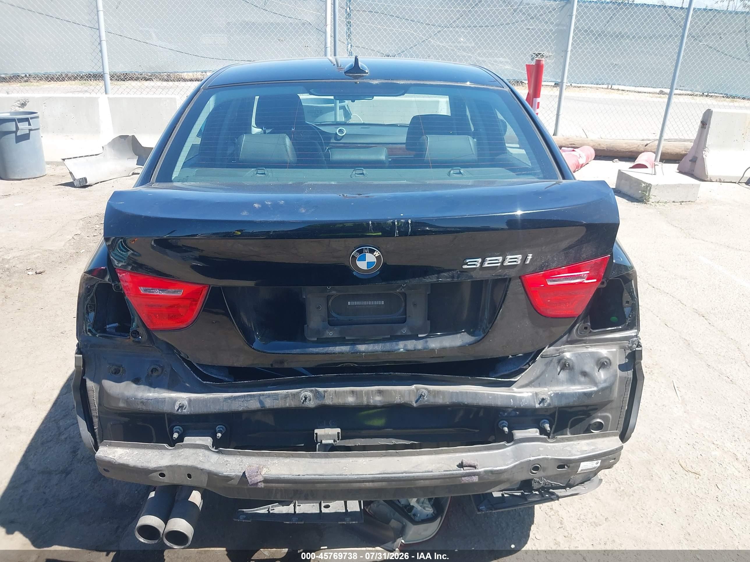 2011 Bmw 328i   Black vin: WBAPH5C50BA443707