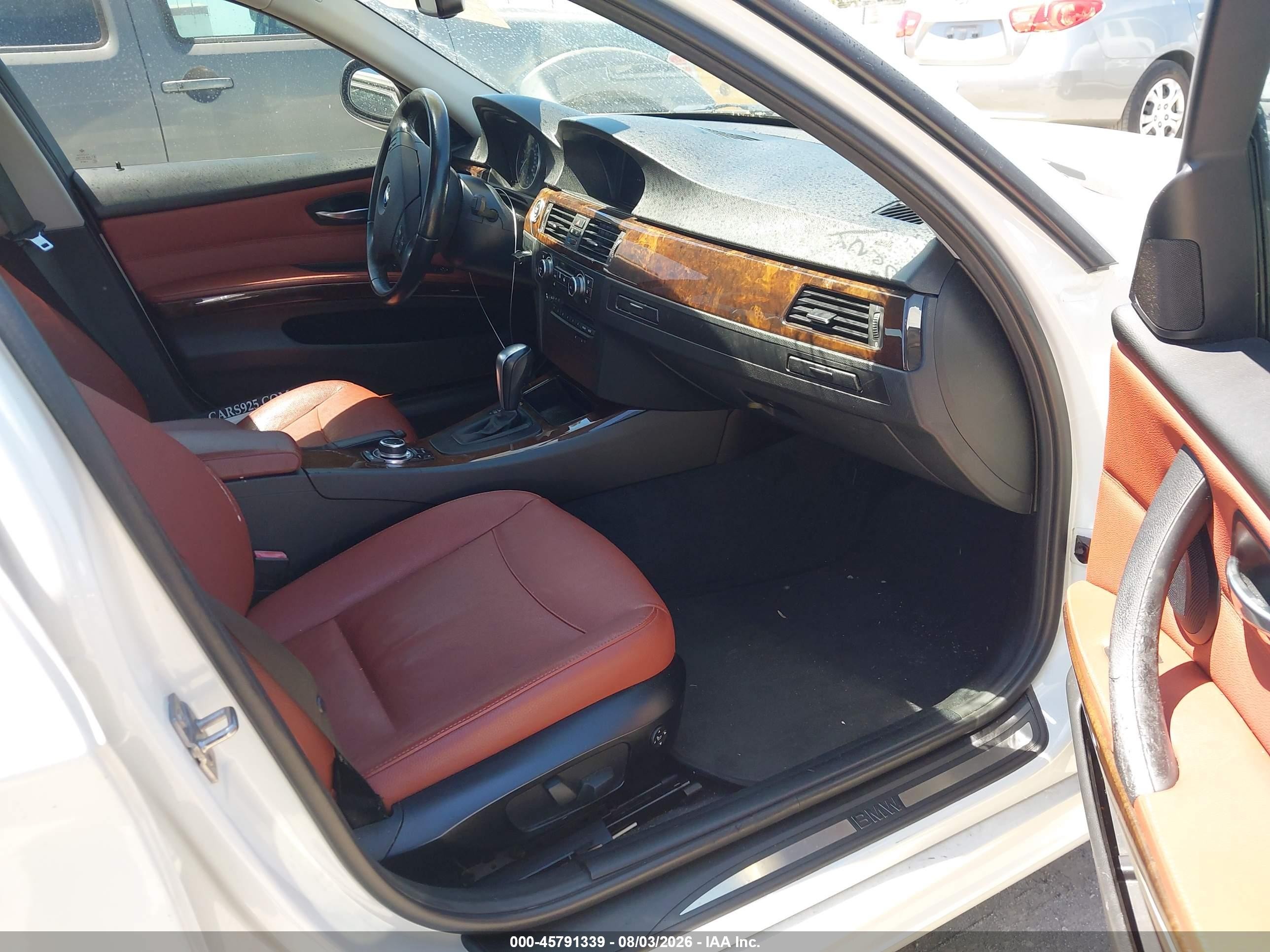 2011 Bmw 328i   White vin: WBAPH5C54BA443077