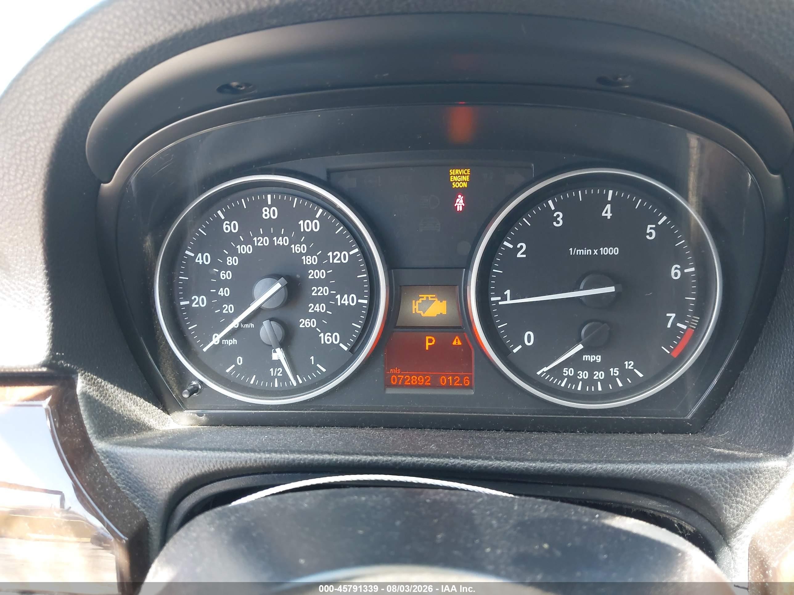2011 Bmw 328i   White vin: WBAPH5C54BA443077