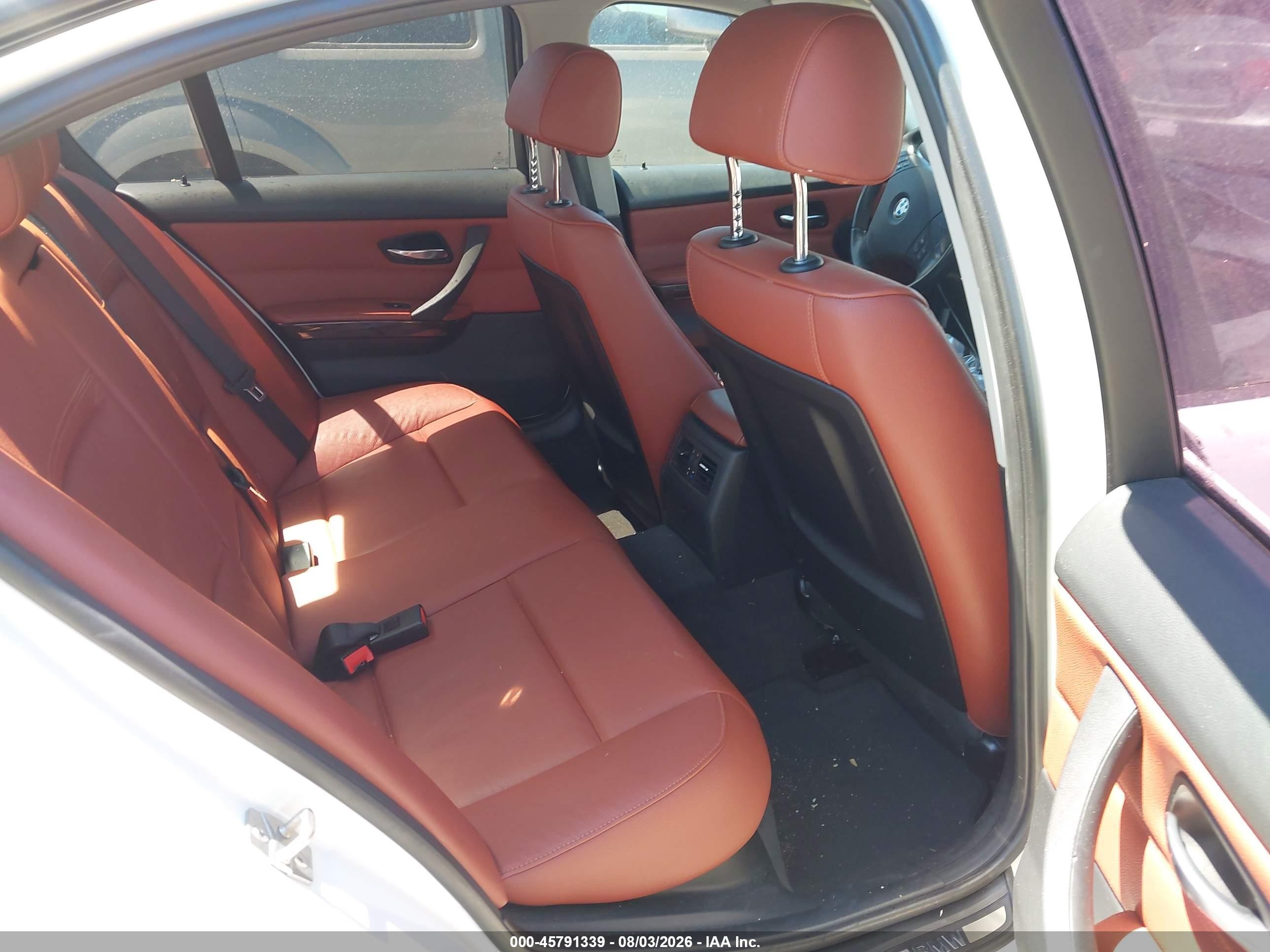 2011 Bmw 328i   White vin: WBAPH5C54BA443077
