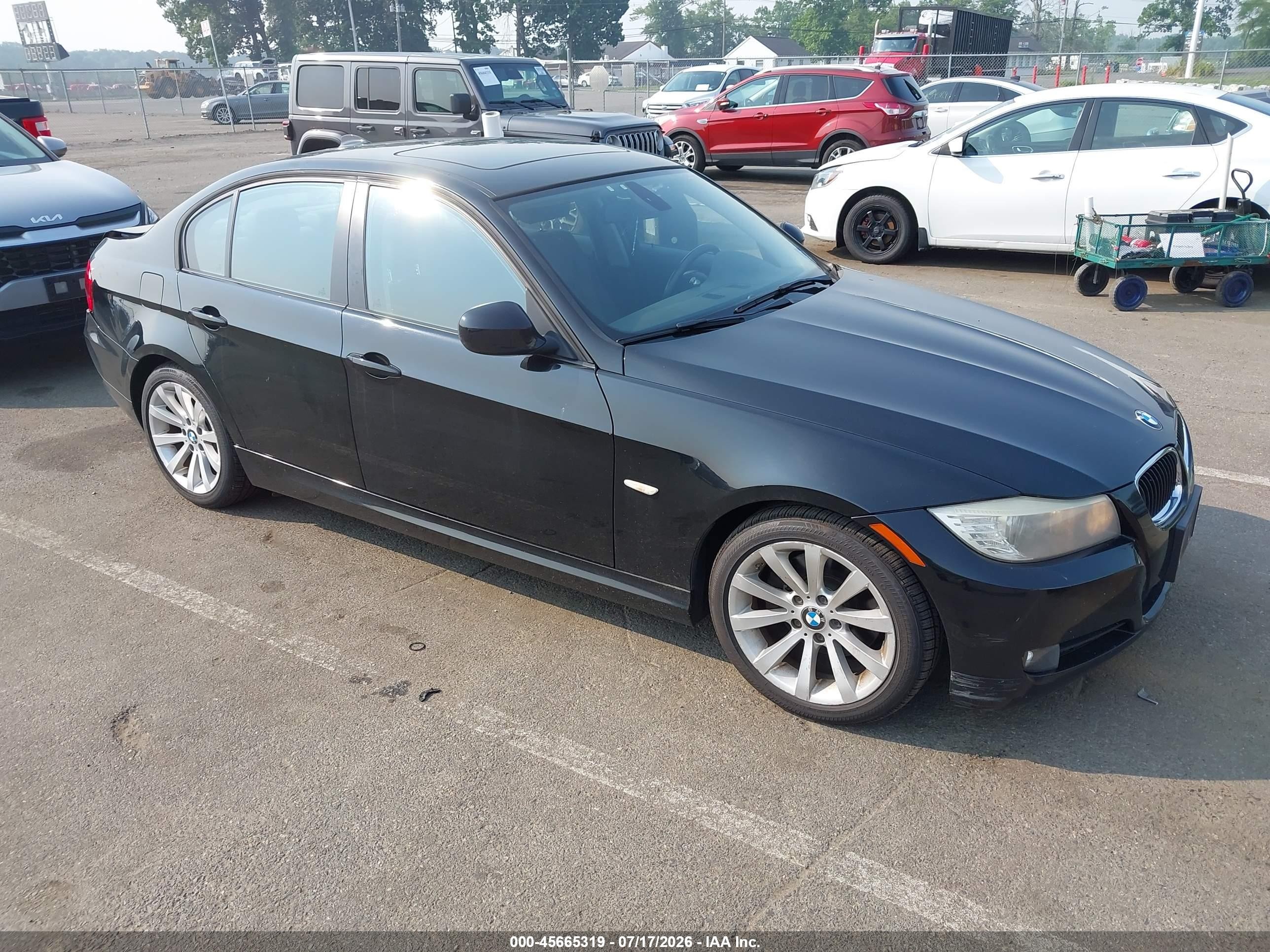 2011 Bmw 328i   Черный vin: WBAPH5C54BF094120