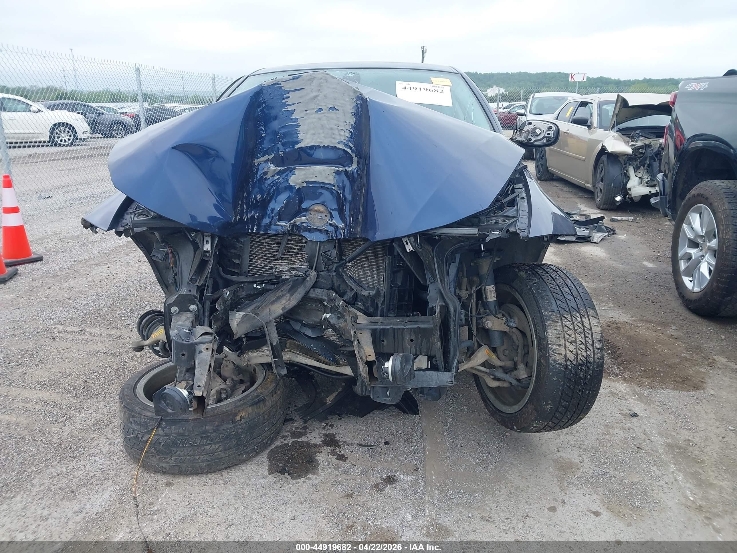 2011 Bmw 328i   Blue vin: WBAPH5C55BA444593