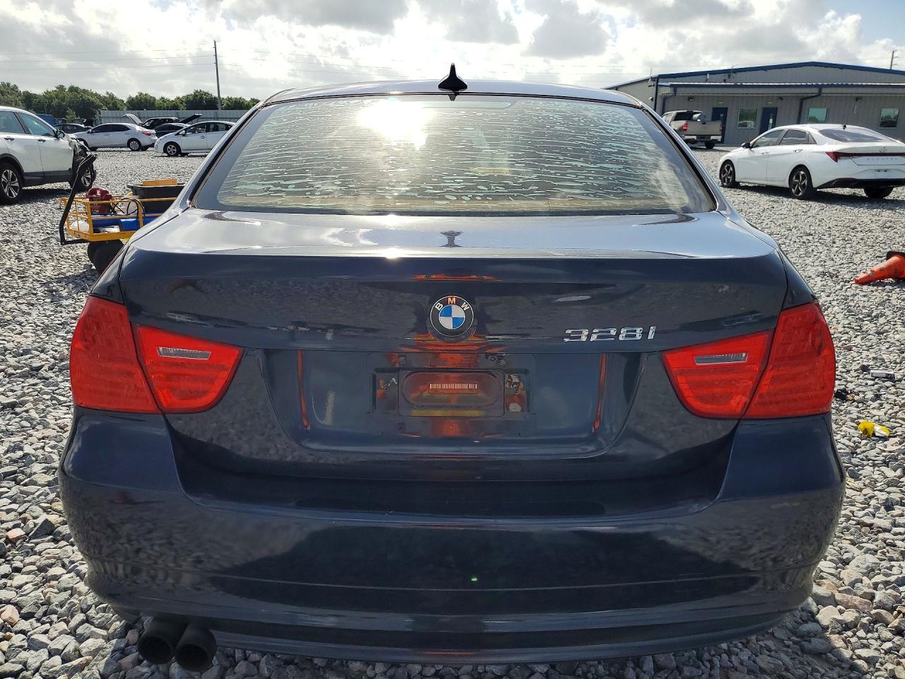 2010 Bmw 328 I Sulev Blue vin: WBAPH5C58AA439788