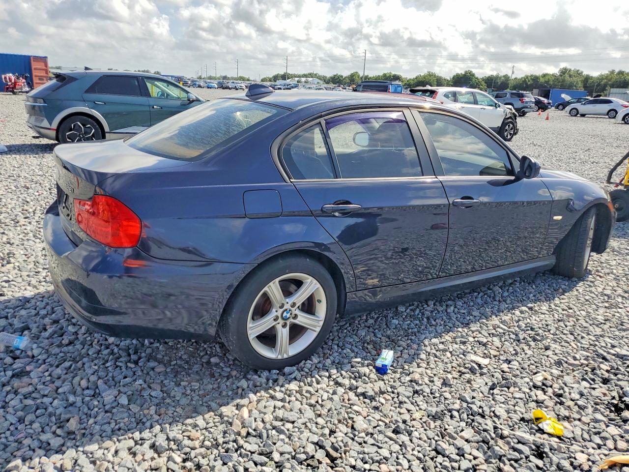 2010 Bmw 328 I Sulev Blue vin: WBAPH5C58AA439788