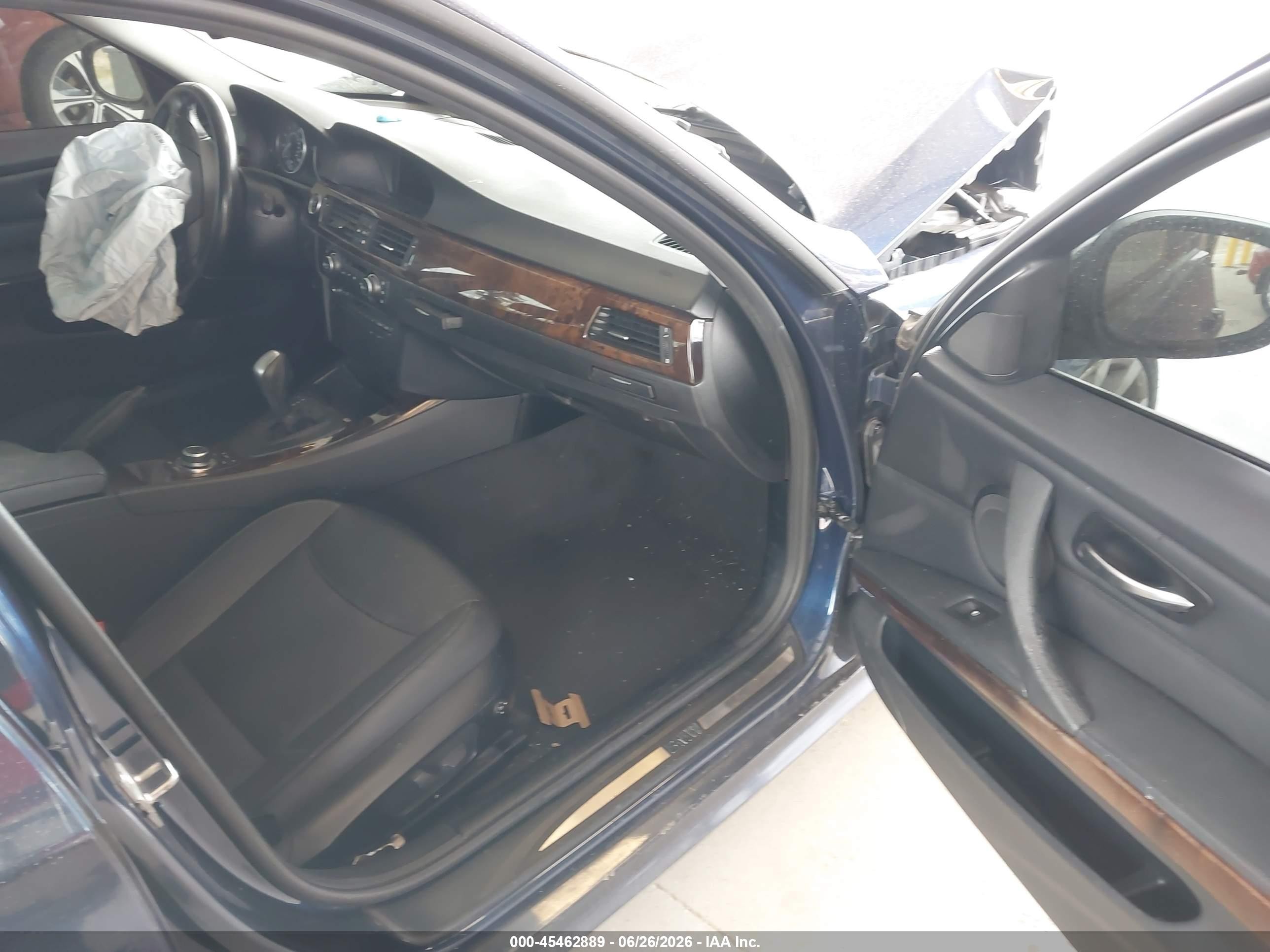 2011 Bmw 328i   Blue vin: WBAPH5C58BA446483