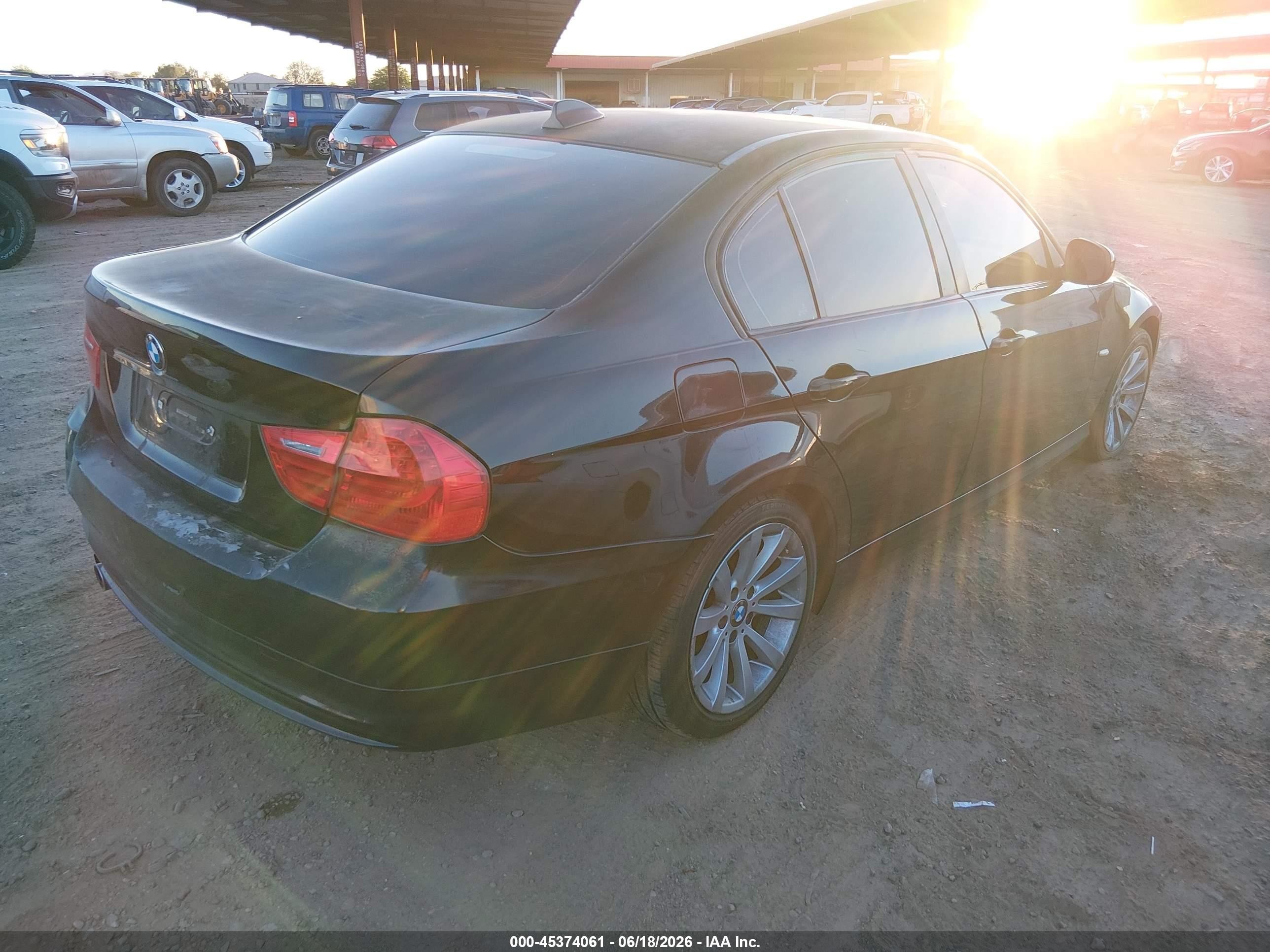 2011 Bmw 328i   Black vin: WBAPH5C59BA440868