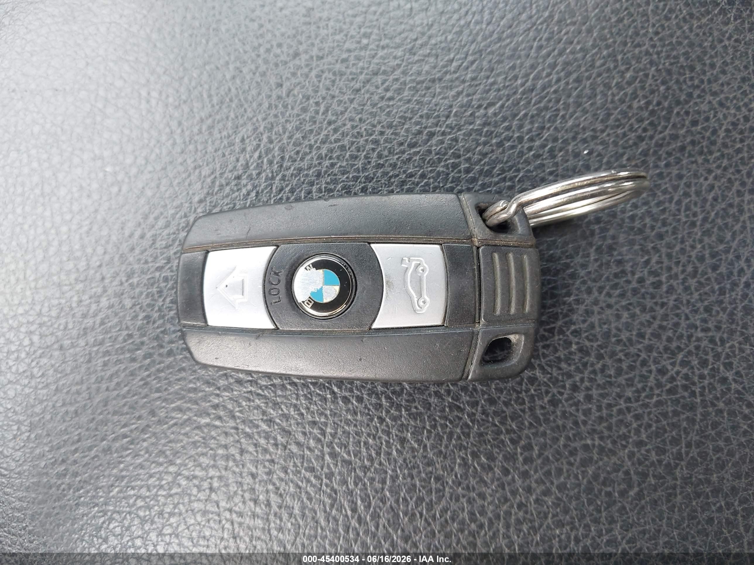 2011 Bmw 328i   Silver vin: WBAPH5C5XBA441043