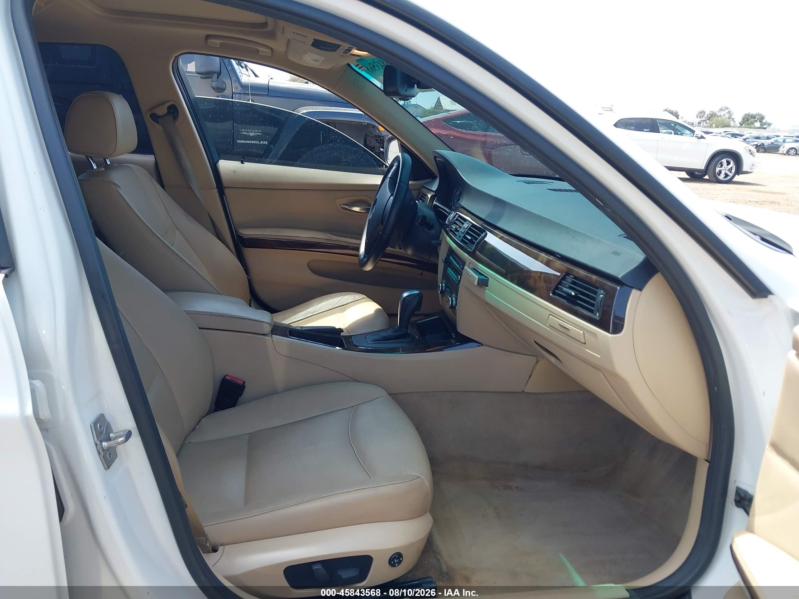 2011 Bmw 328i   White vin: WBAPH5C5XBA446260