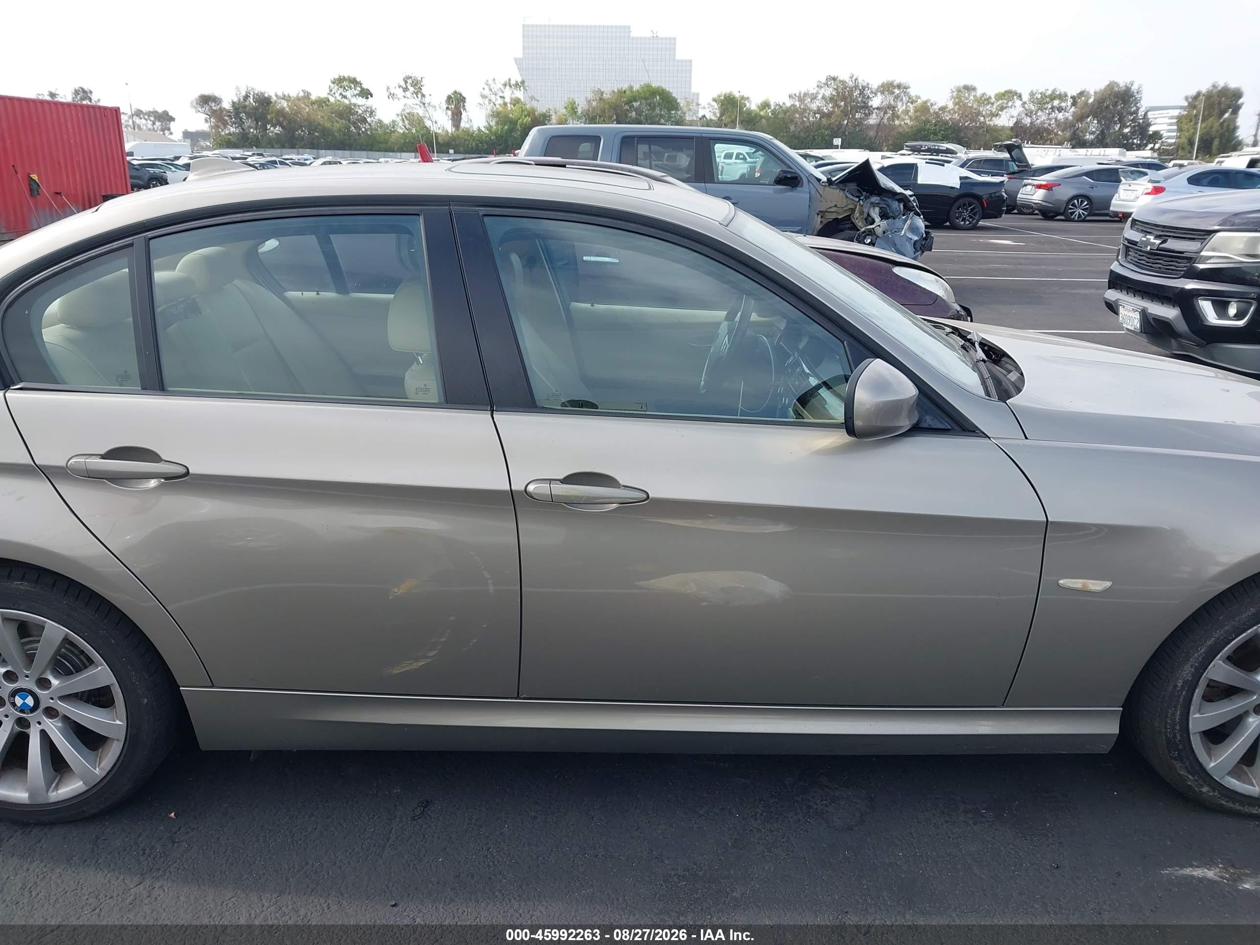 2011 Bmw 328i   Beige vin: WBAPH5G50BNM79545