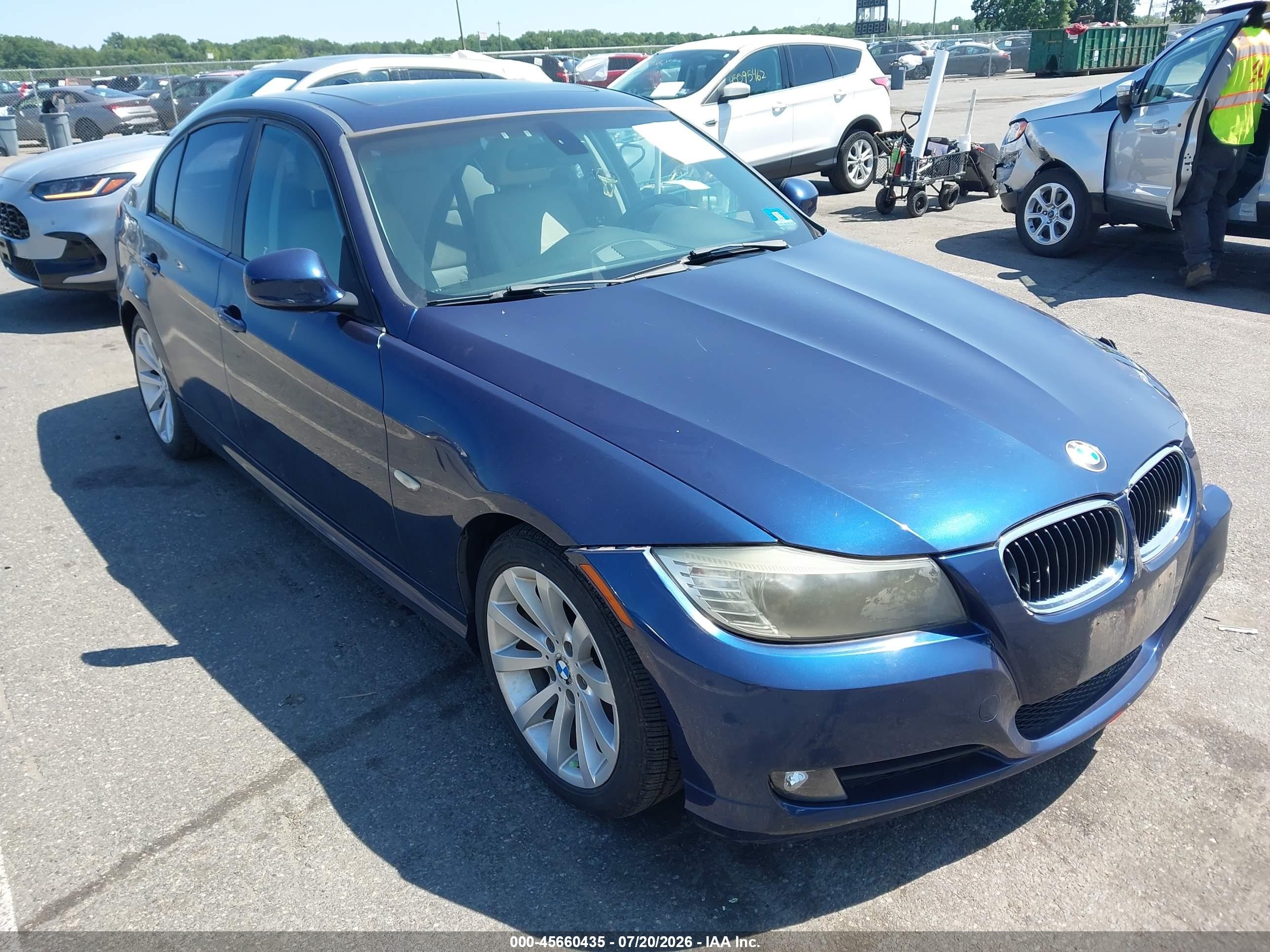 2011 Bmw 328i   Синий vin: WBAPH5G50BNM84065