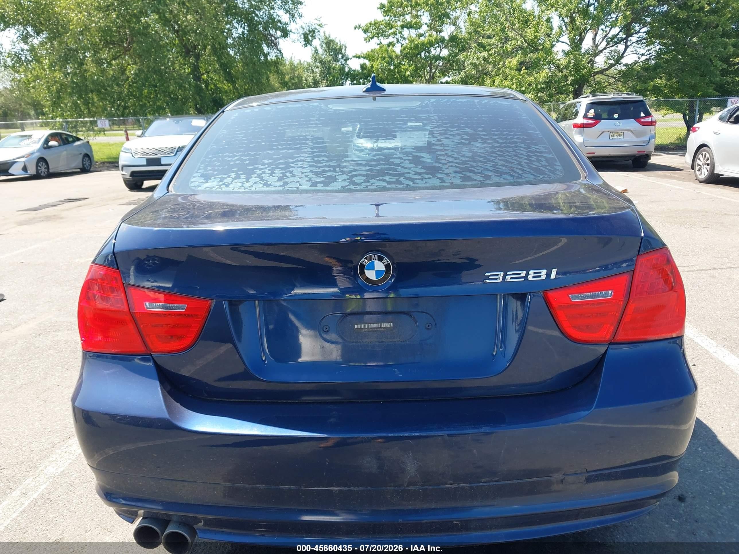 2011 Bmw 328i   Синий vin: WBAPH5G50BNM84065