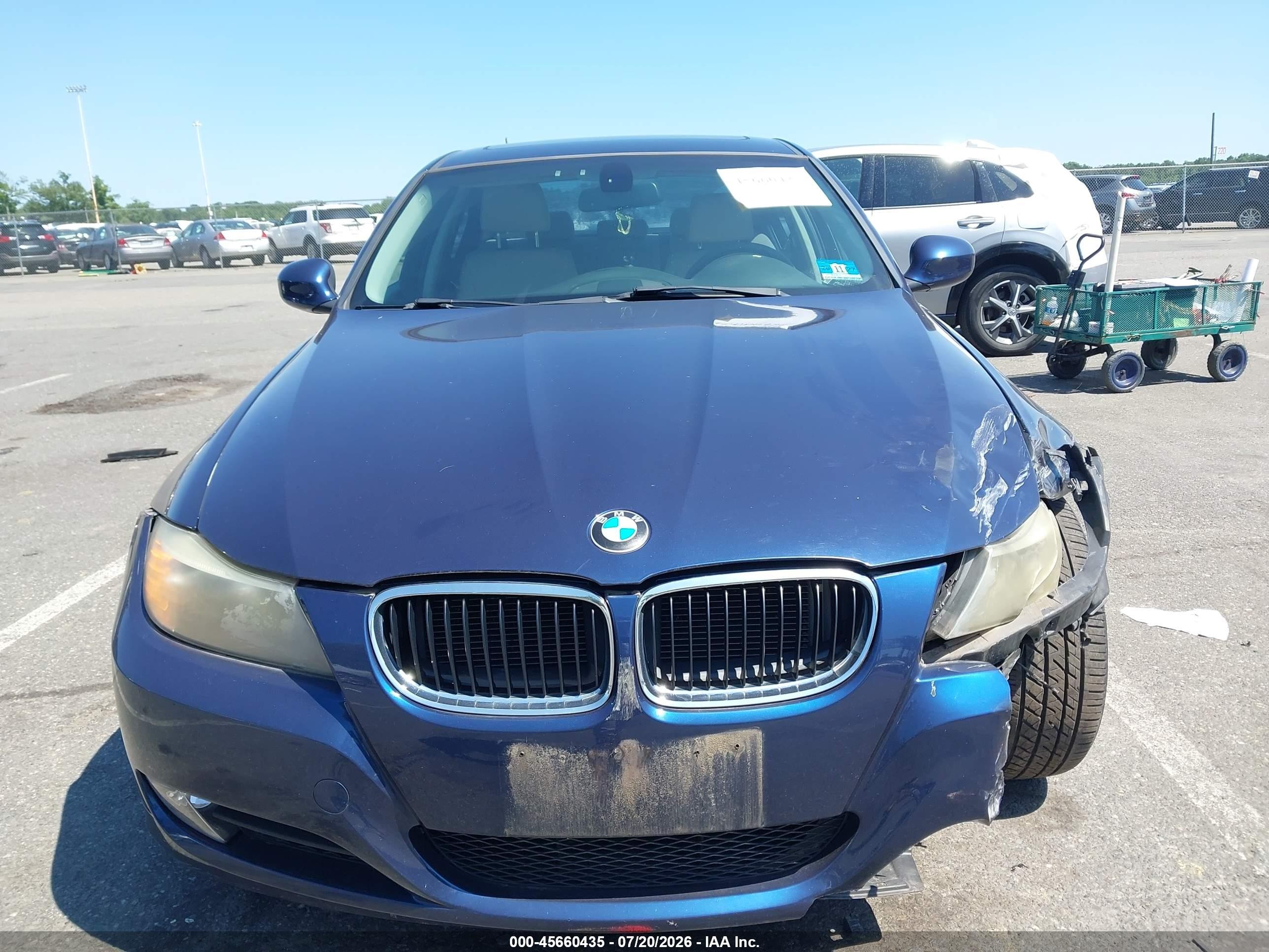 2011 Bmw 328i   Синий vin: WBAPH5G50BNM84065