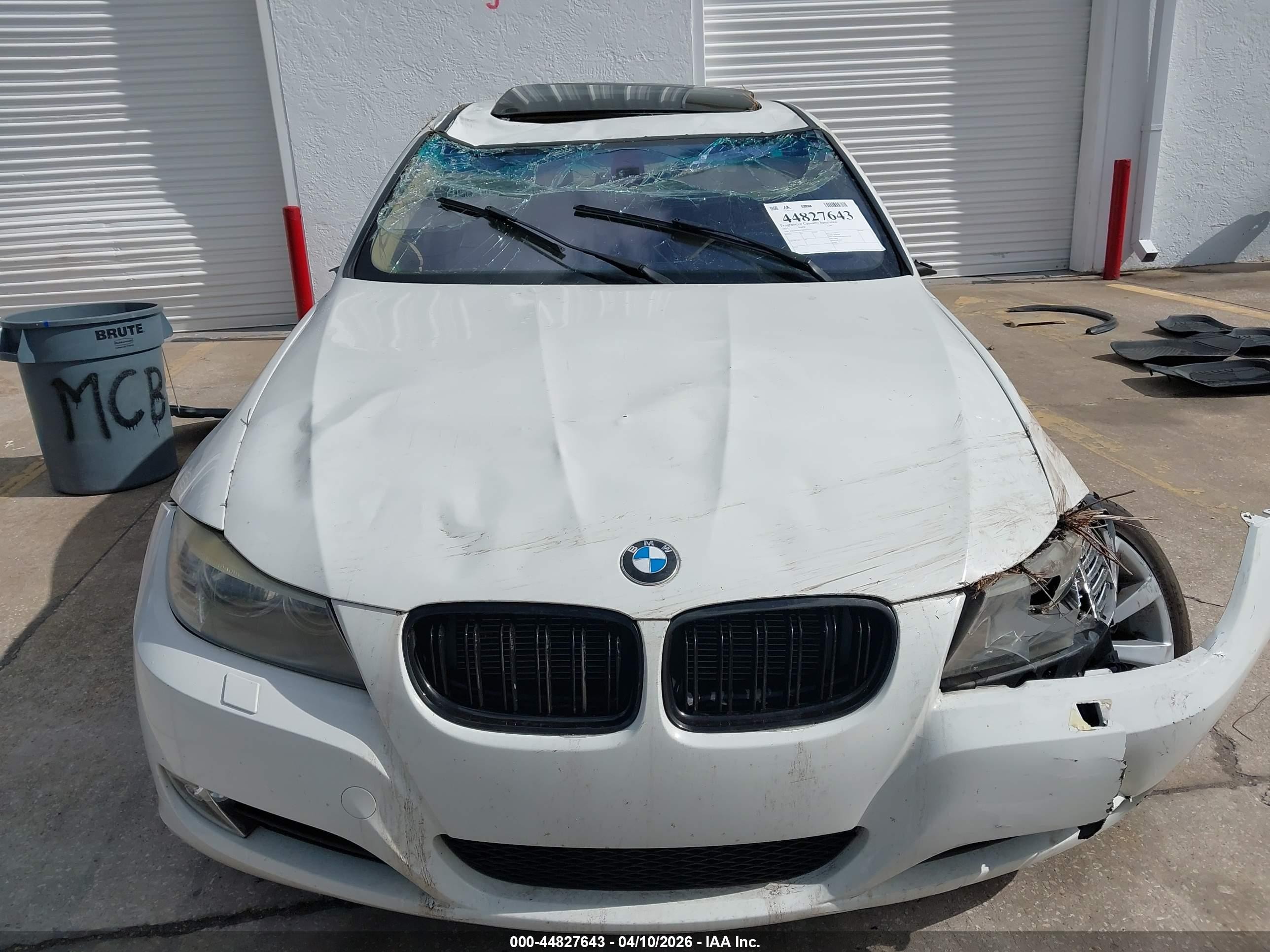 2011 Bmw 328i   White vin: WBAPH5G51BNM72572