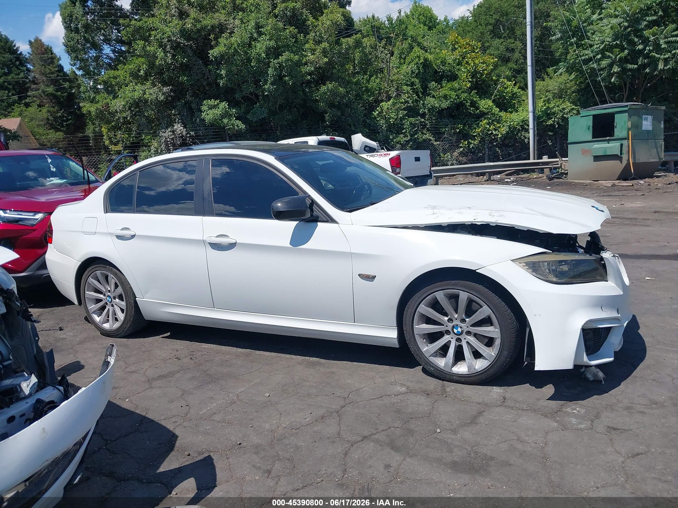 2011 Bmw 328i   White vin: WBAPH5G51BNM74371