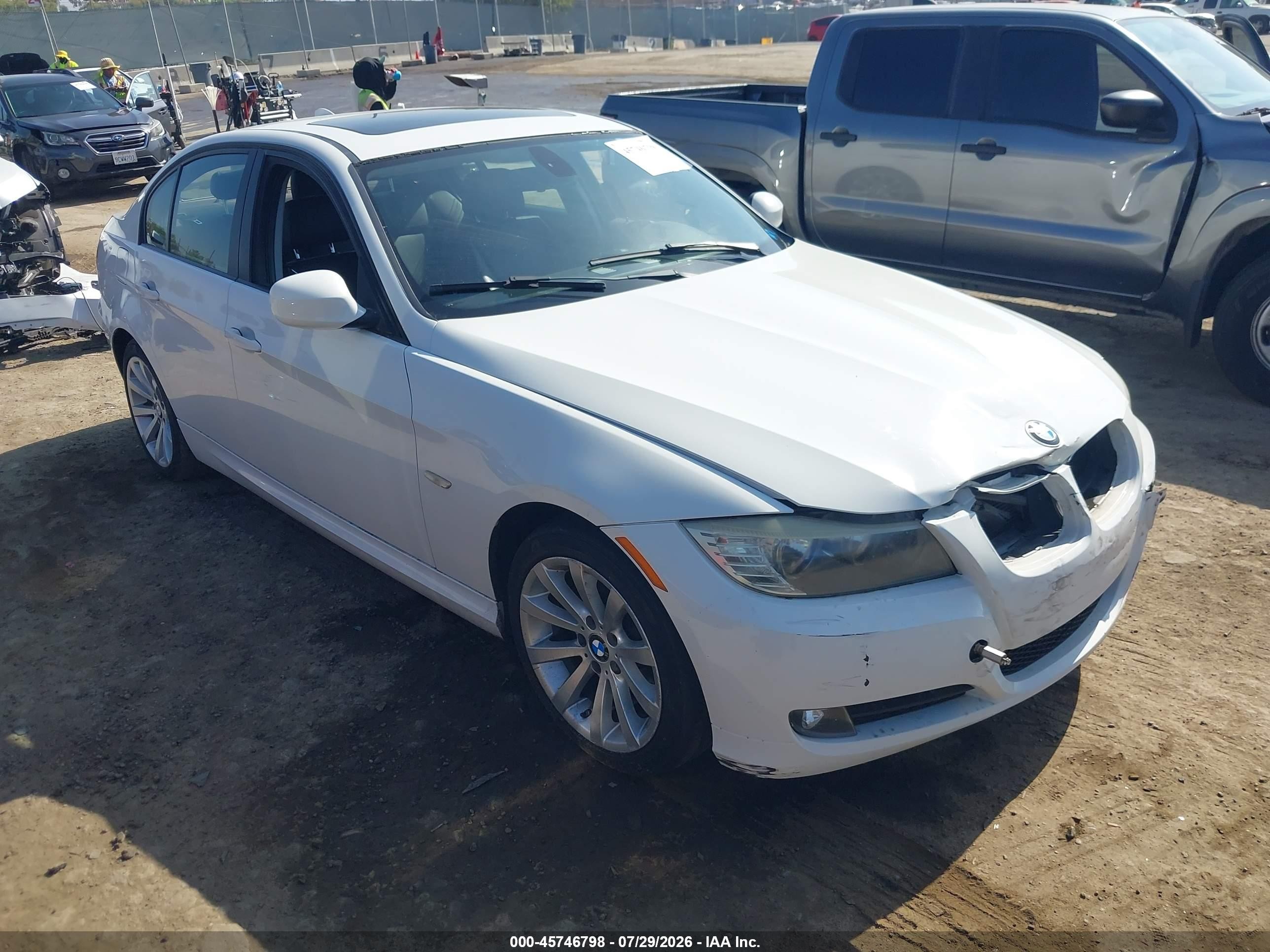2011 Bmw 328i   White vin: WBAPH5G51BNN59145