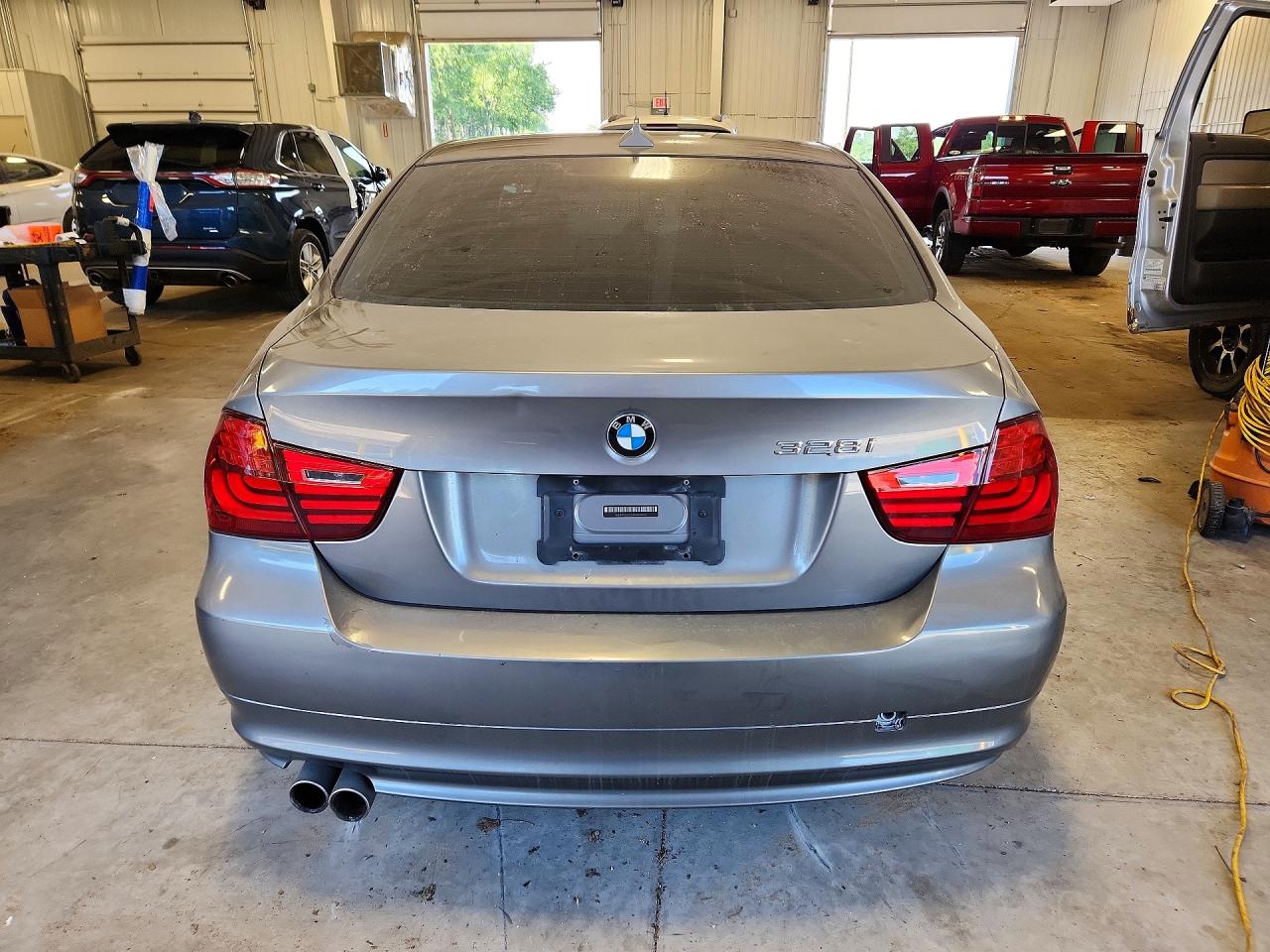 2010 Bmw 328 I Sulev Gray vin: WBAPH5G52ANM36047