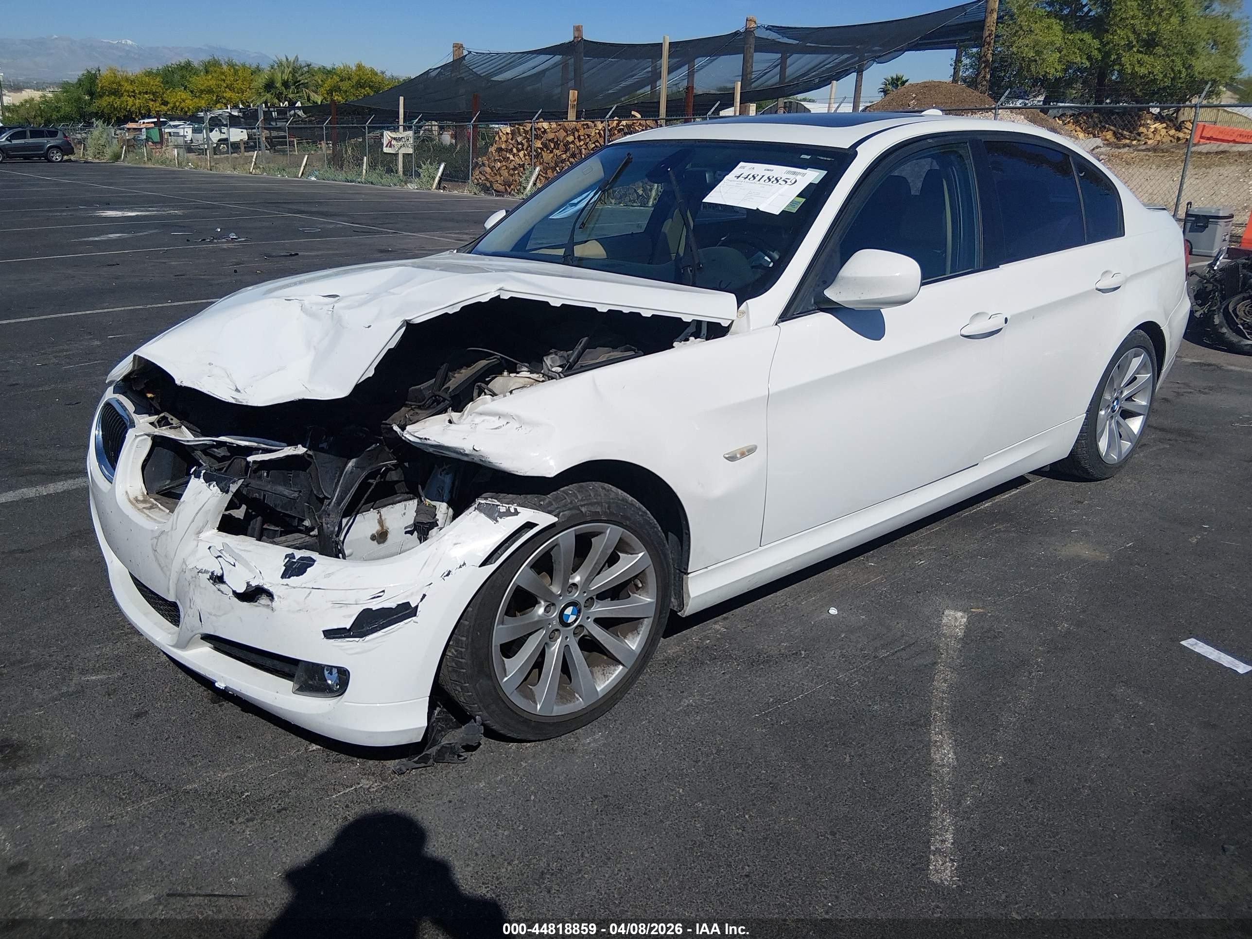 2011 Bmw 328i   White vin: WBAPH5G53BNM77417